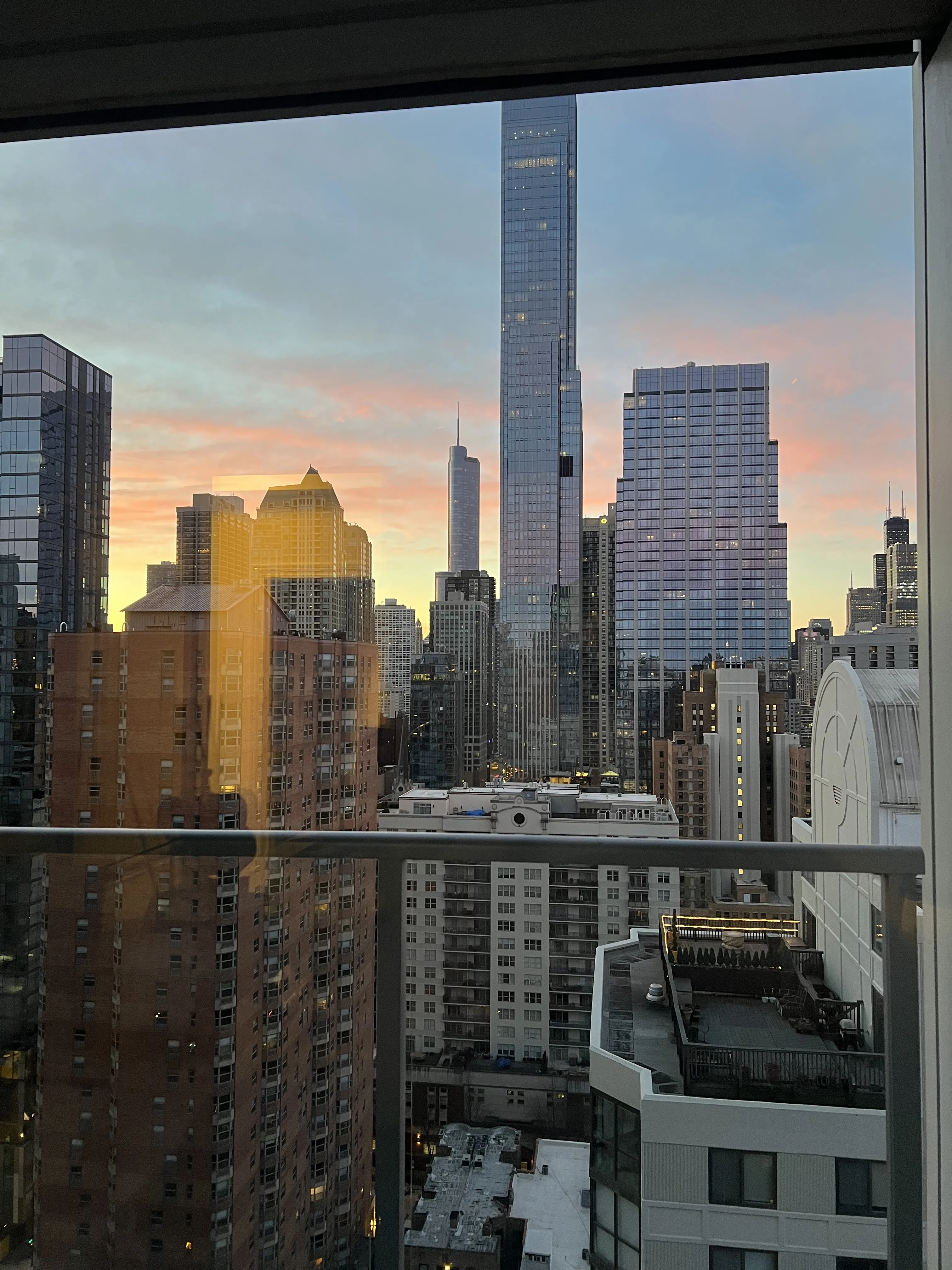 2 W Delaware Pl   60610 60610-Two West-Chicago-IL