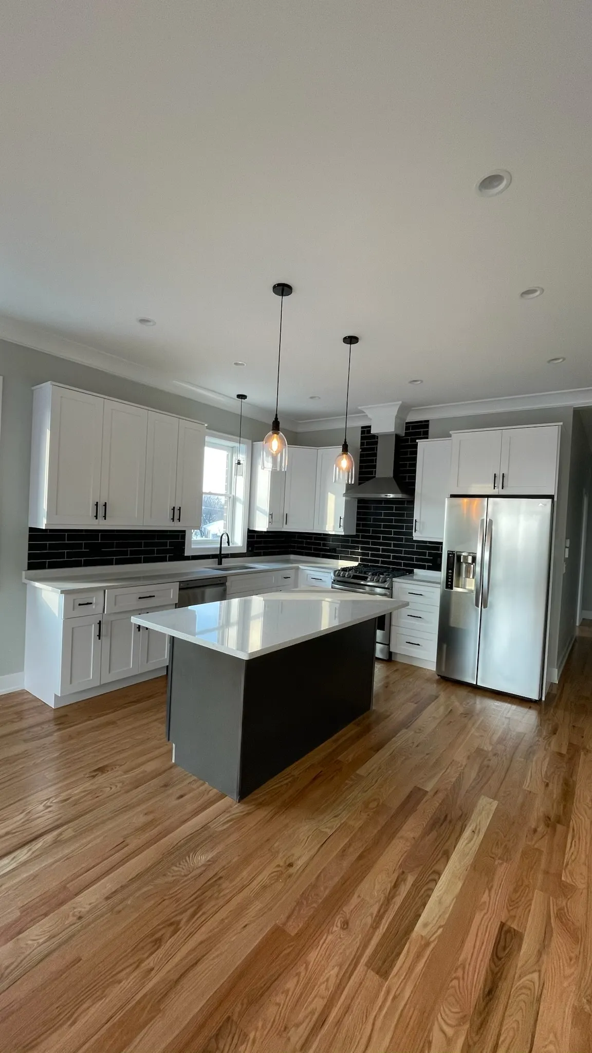 5522 W Higgins Ave   60630 60630-unit# 1W -Chicago-IL