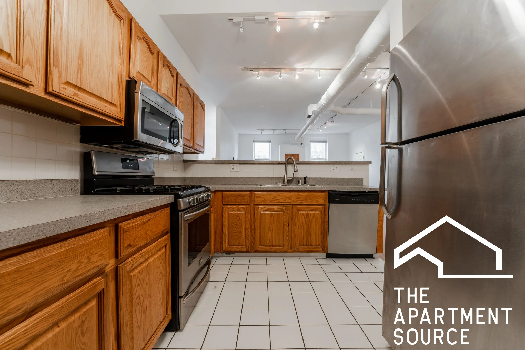 1844 W Henderson St 60657 60657-Chicago-IL