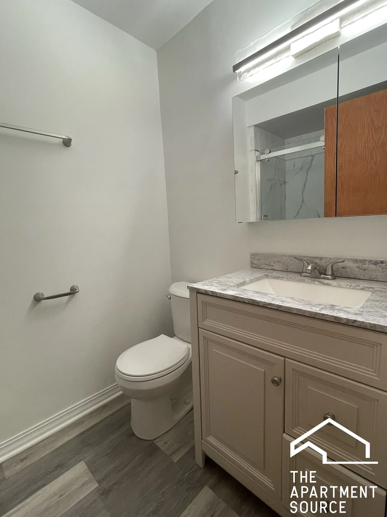 1844 W Henderson St   60657 60657-Chicago-IL