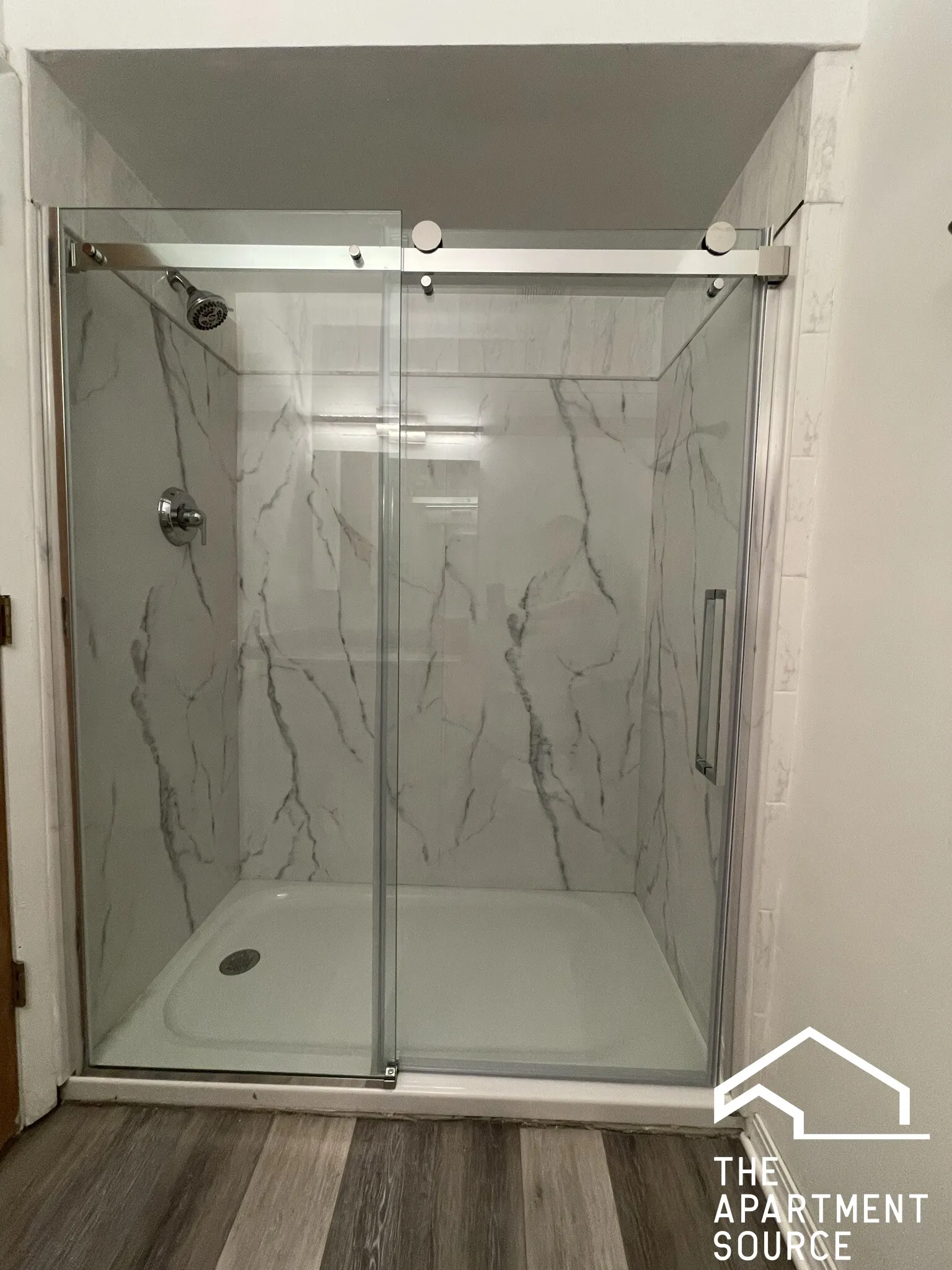 1844 W Henderson St   60657 60657-Chicago-IL