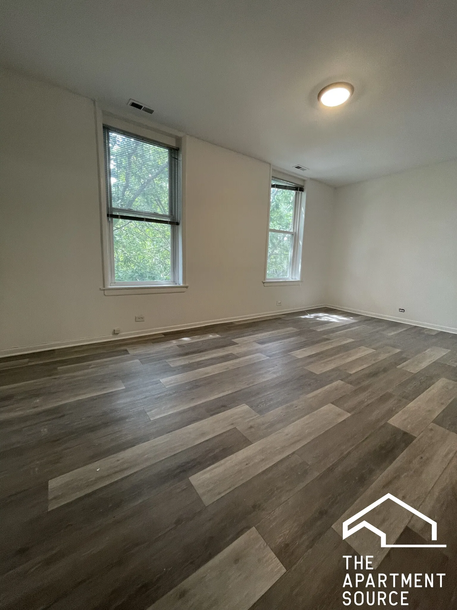 1844 W Henderson St   60657 60657-Chicago-IL