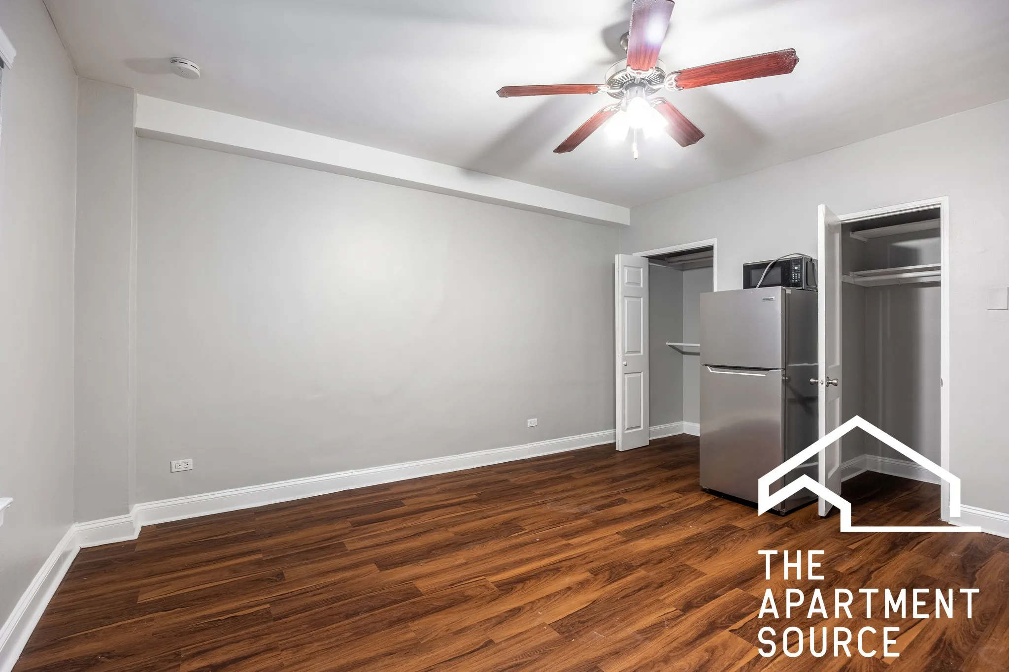 1140 N La Salle Dr   60610 60610-The Oliver -unit#711-Chicago-IL