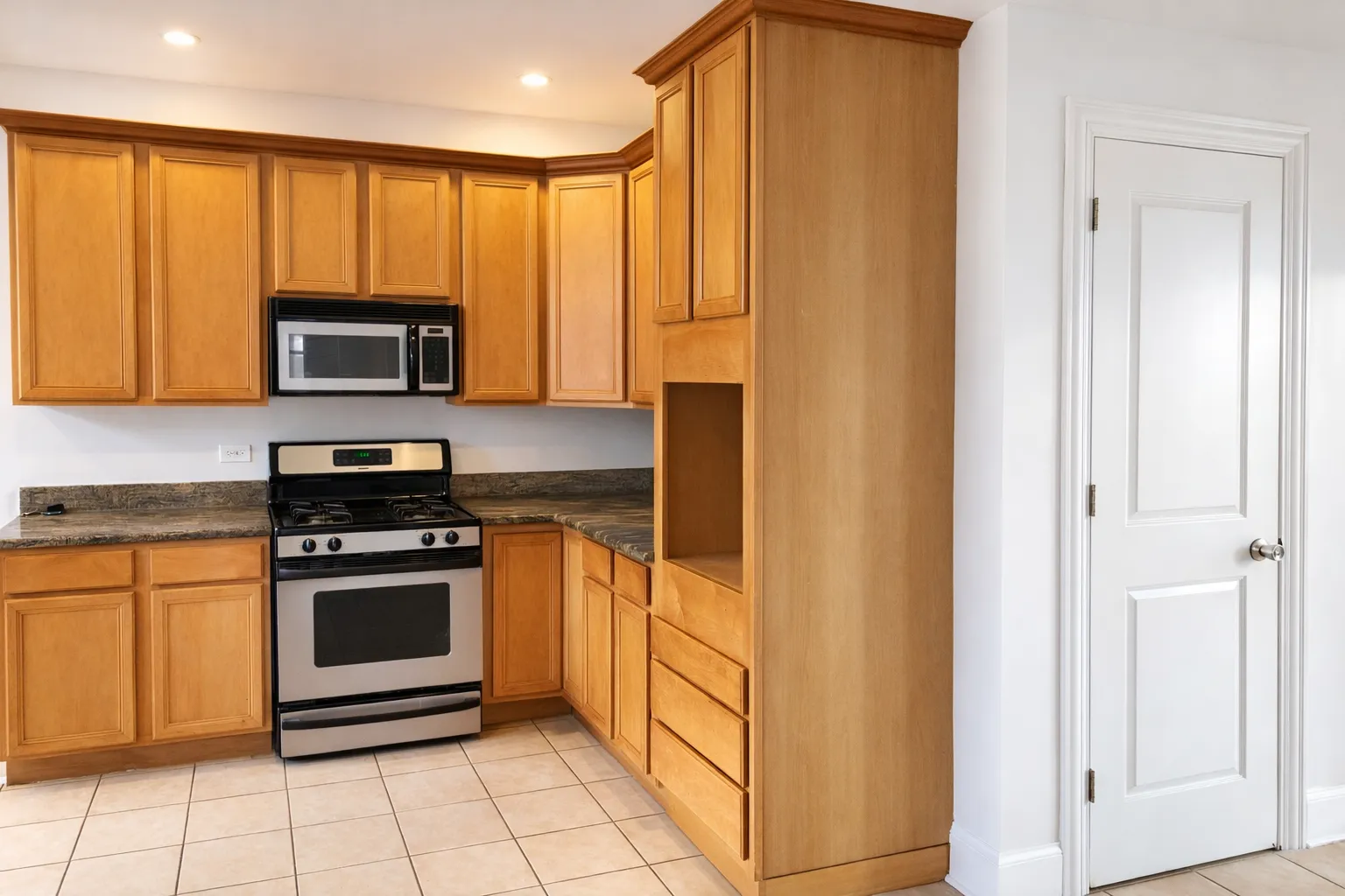 3535 W Armitage Ave   60647 60647-unit#3F-Chicago-IL