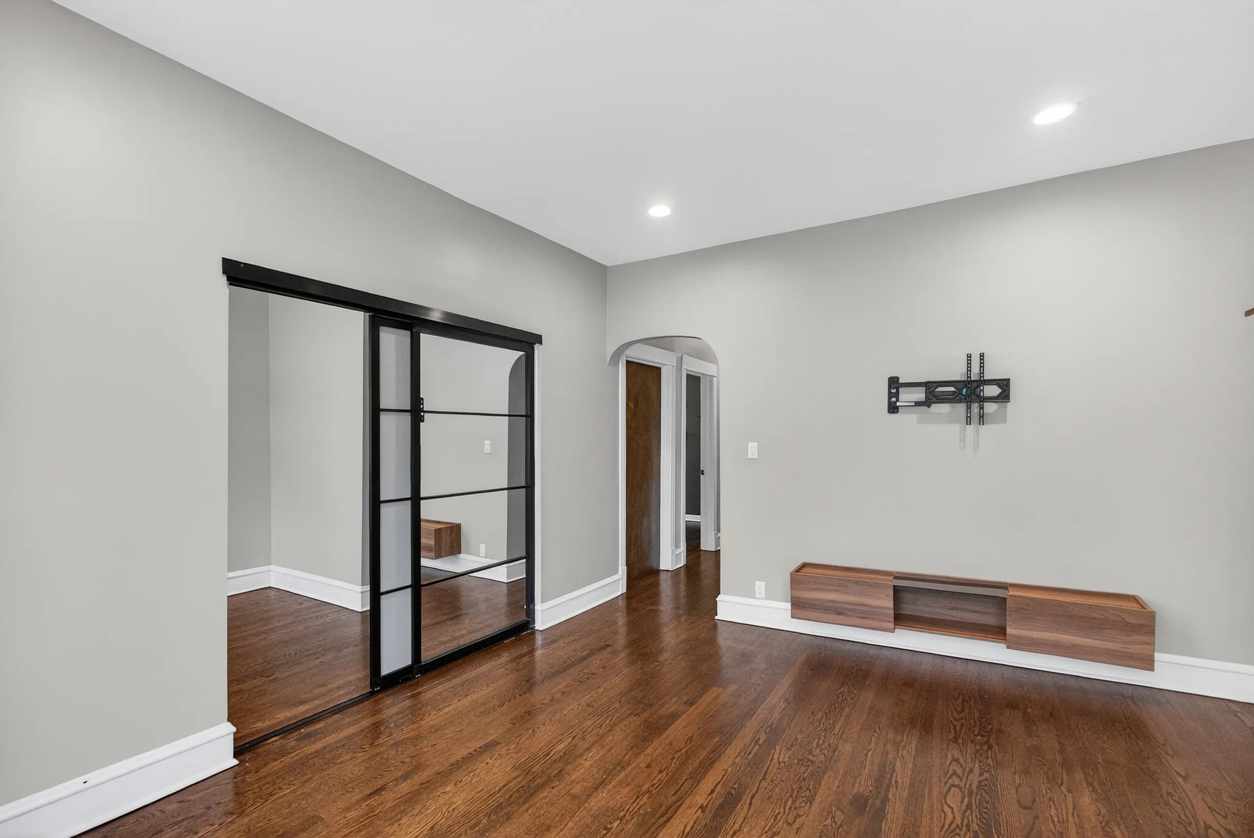 5023 N Winthrop Ave  60640-unit#2-Chicago-IL