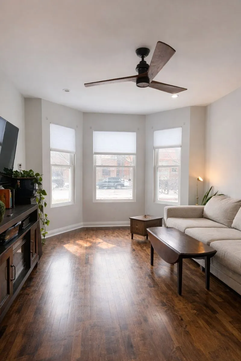 4151 W Fullerton Ave   60639 60639-Chicago-IL