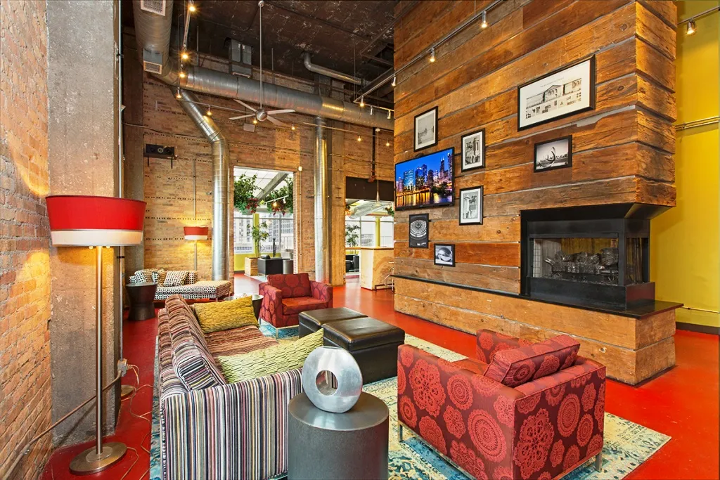 63 E Lake St   60601 60601-unit#2005-Chicago-IL