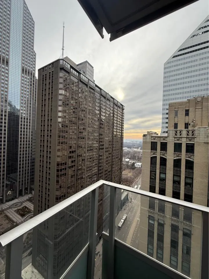 201 N Garland Ct   60601 60601-unit#2907-Chicago-IL