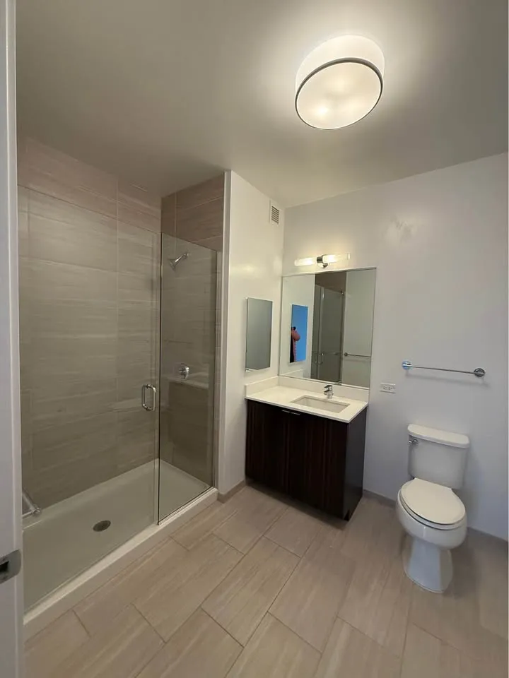 201 N Garland Ct   60601 60601-unit#2907-Chicago-IL