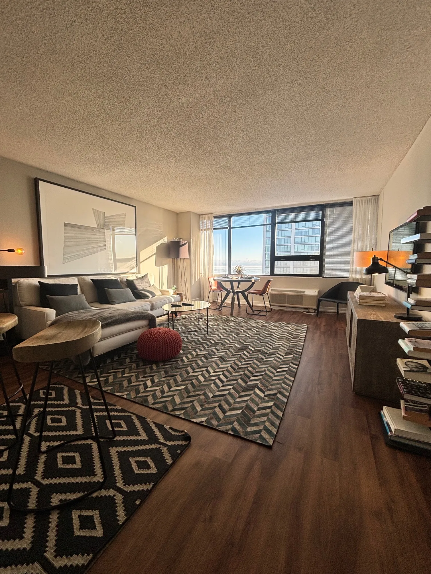 1212 S Michigan Ave 60181 60181-unit#901-Villa Park-IL