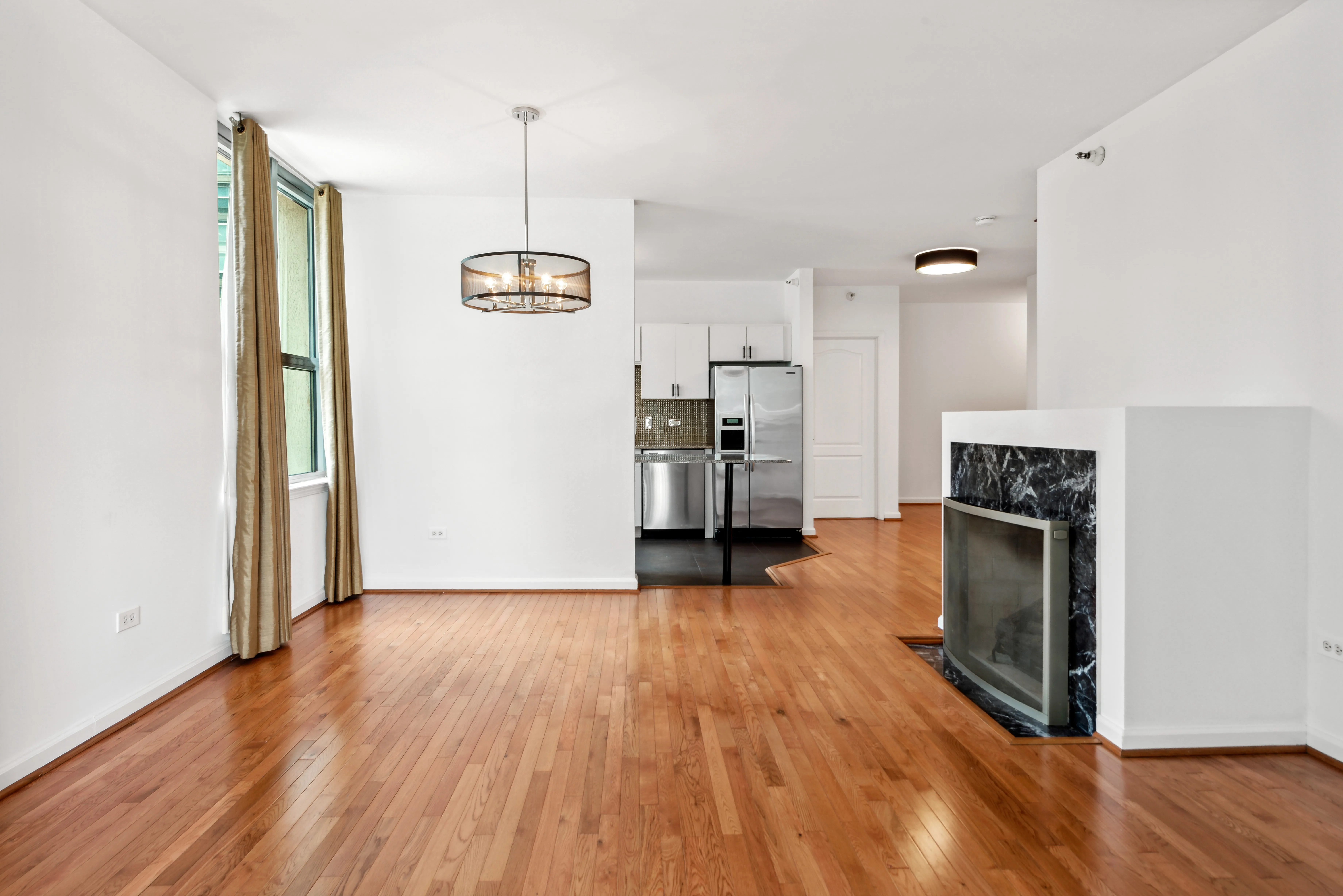 125 S Jefferson St   60661 60661-Park Alexandria-unit#704-Chicago-IL