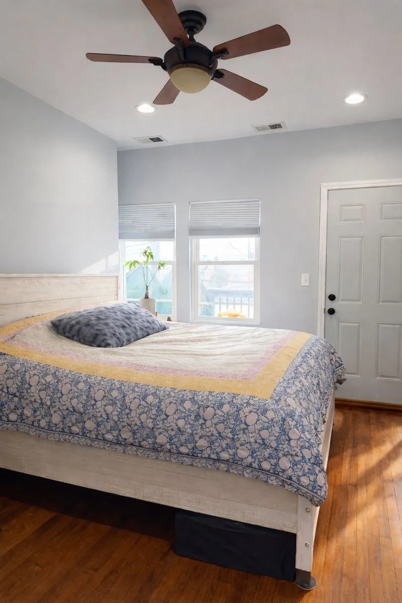 4151 W Fullerton Ave   60639 60639-Chicago-IL