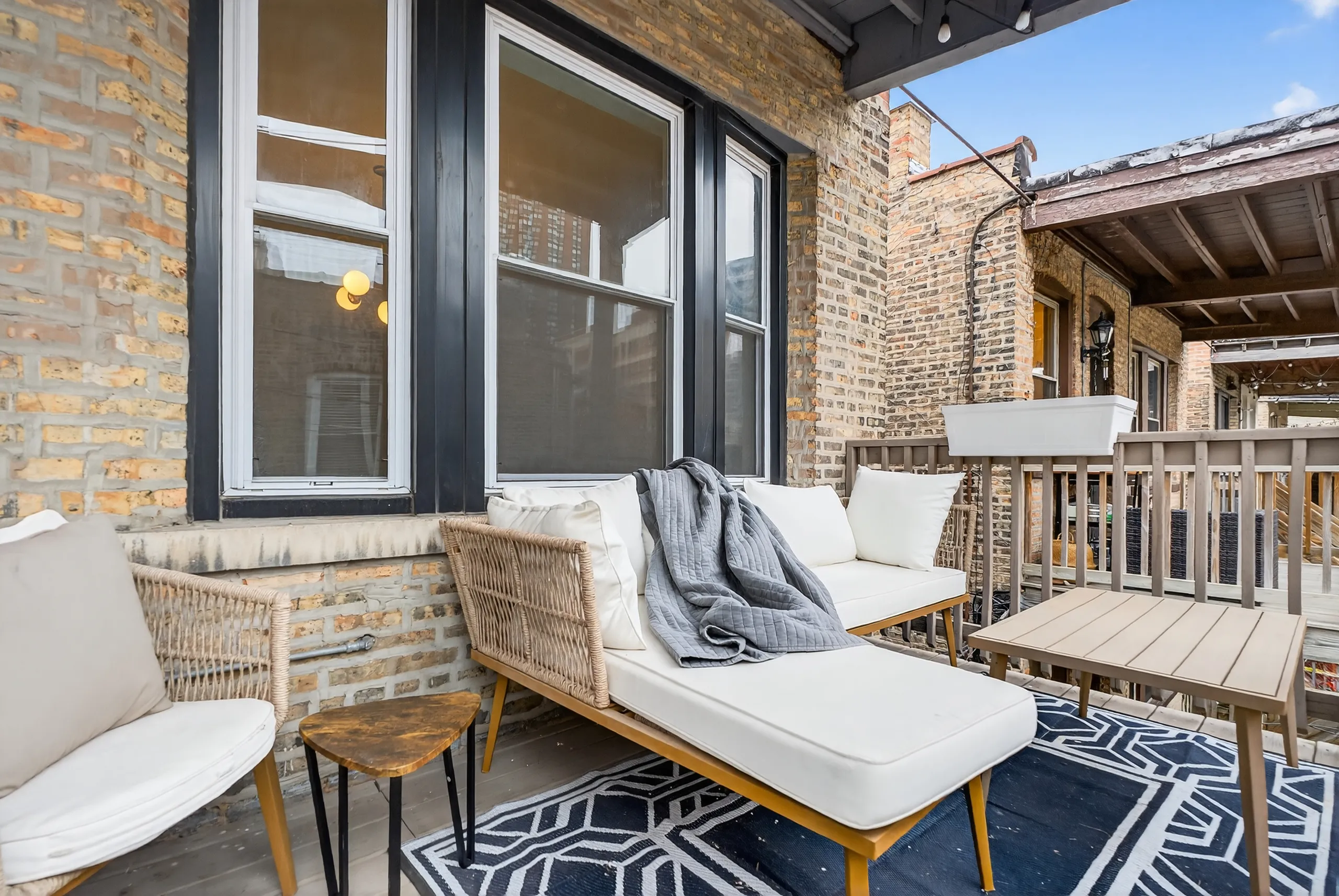5023 N Winthrop Ave  60640-unit#2-Chicago-IL