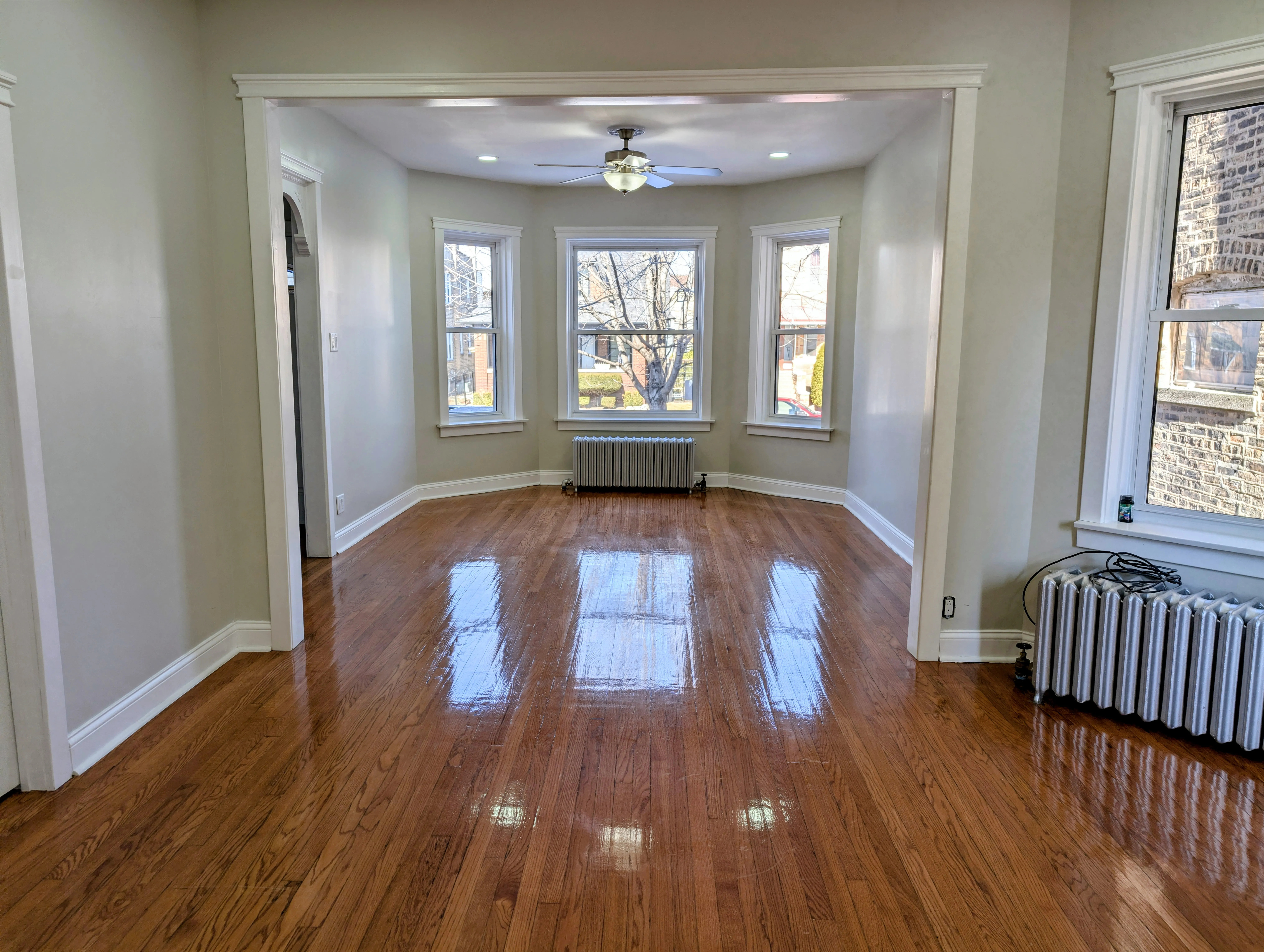 4023 W Oakdale Ave   60641 60641-unit#1-Chicago-IL