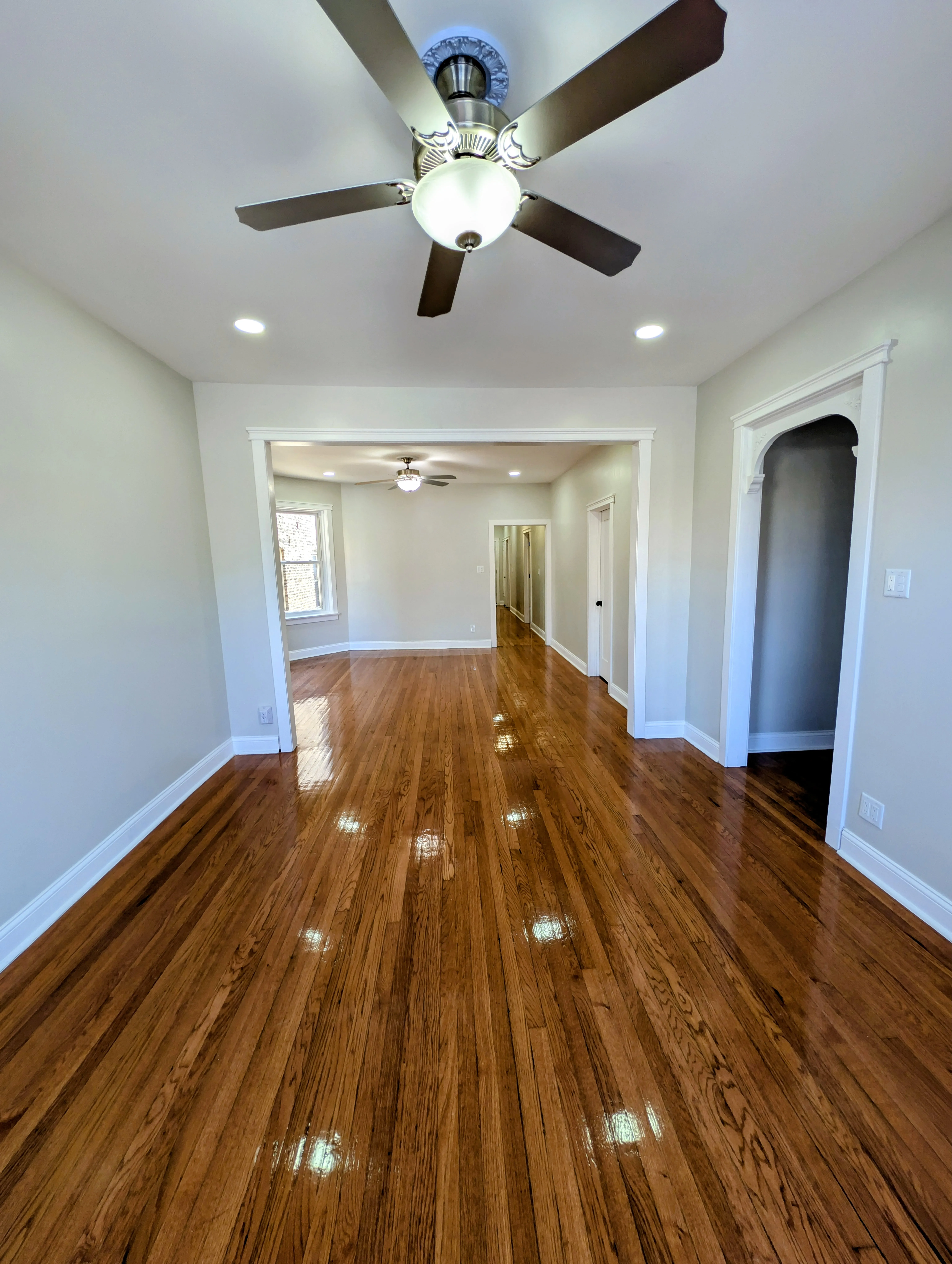 4023 W Oakdale Ave   60641 60641-unit#1-Chicago-IL