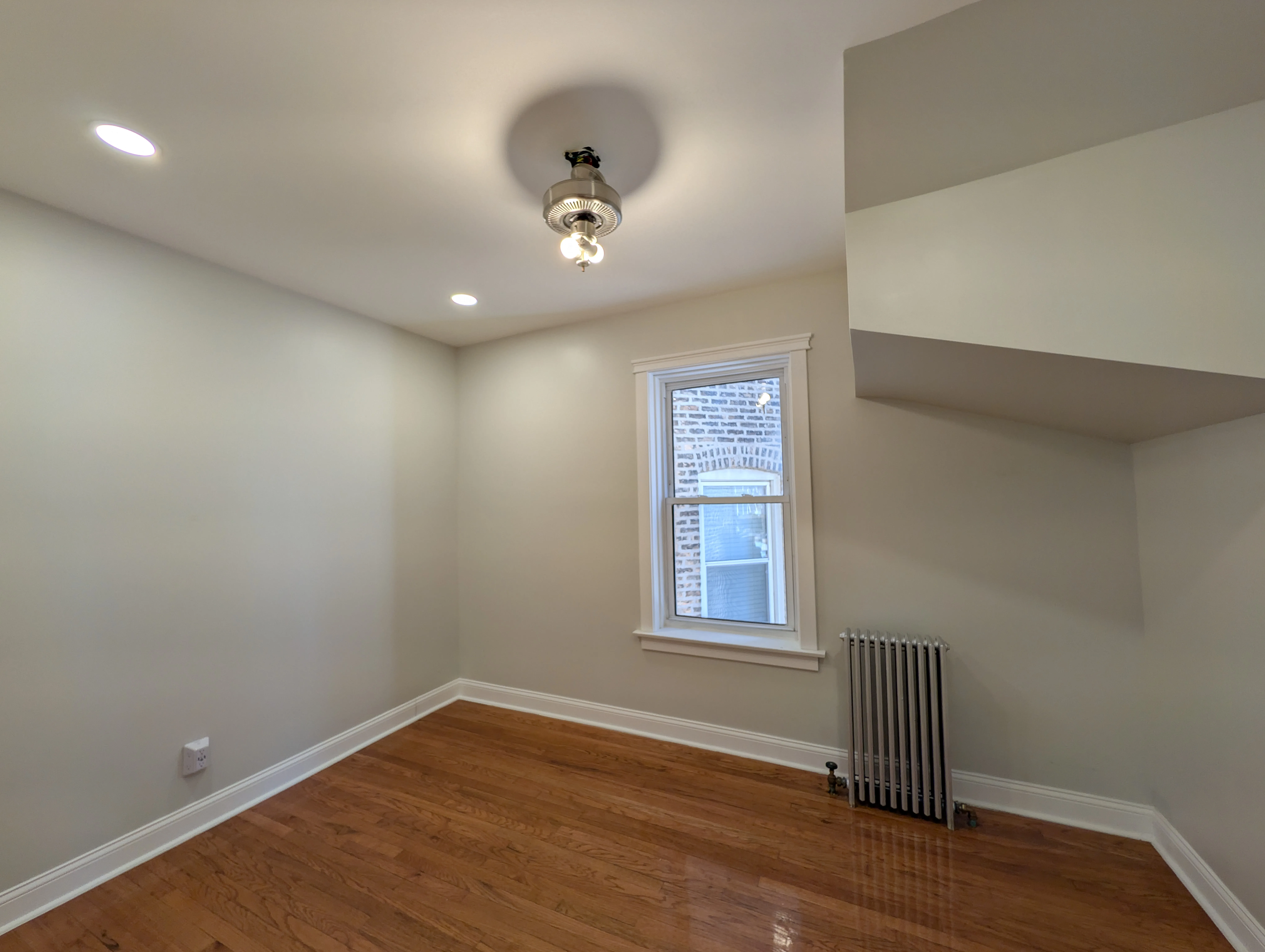 4023 W Oakdale Ave   60641 60641-unit#1-Chicago-IL