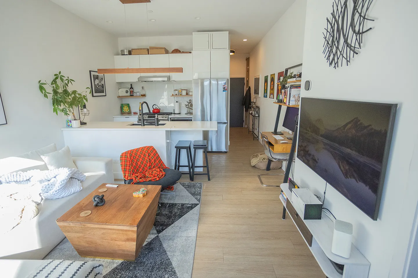 4806 N Magnolia Ave   60640 60640-unit#211-Chicago-IL