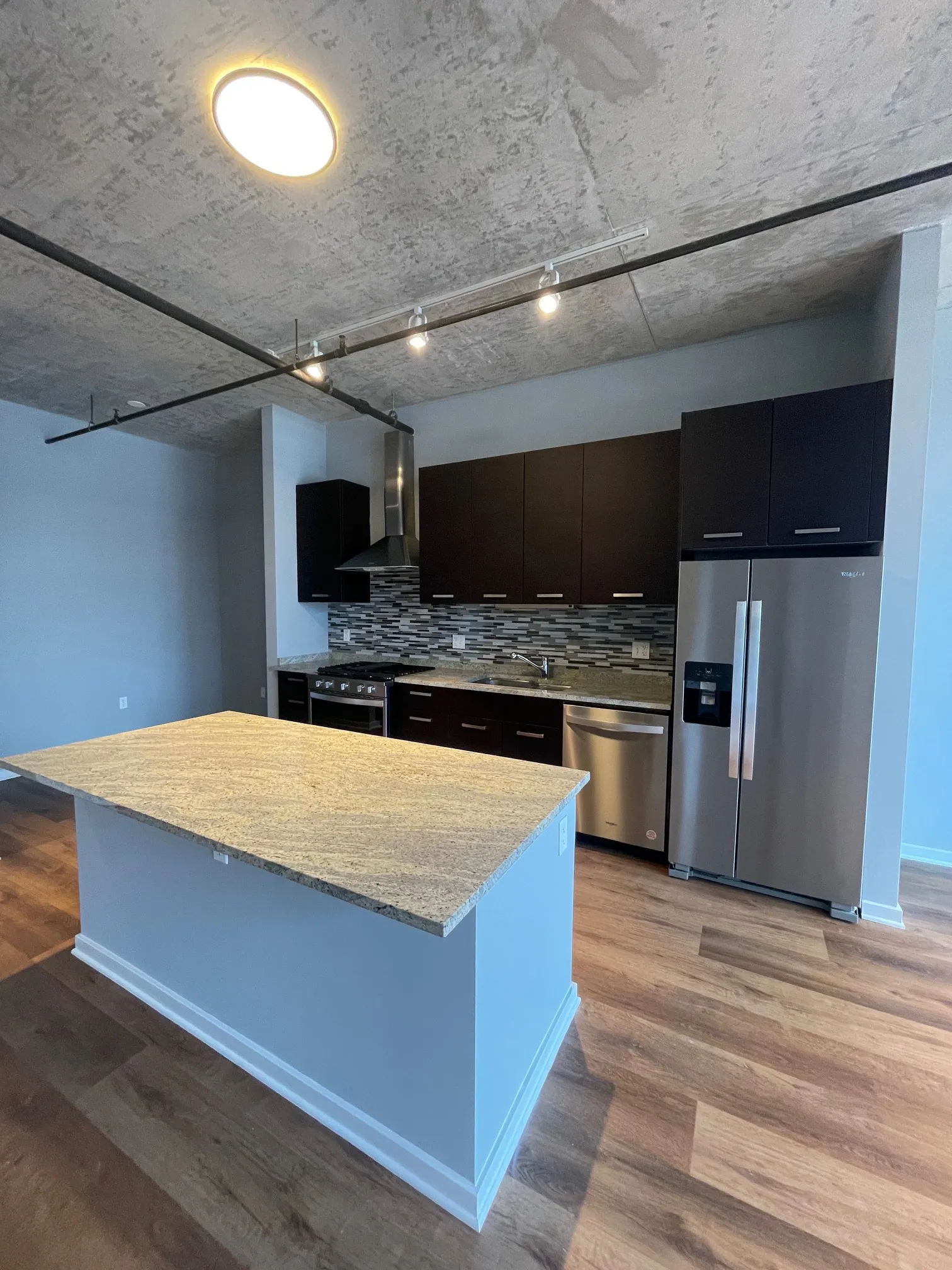 150 W Roosevelt Rd   60605 60605-unit#523-Chicago-IL