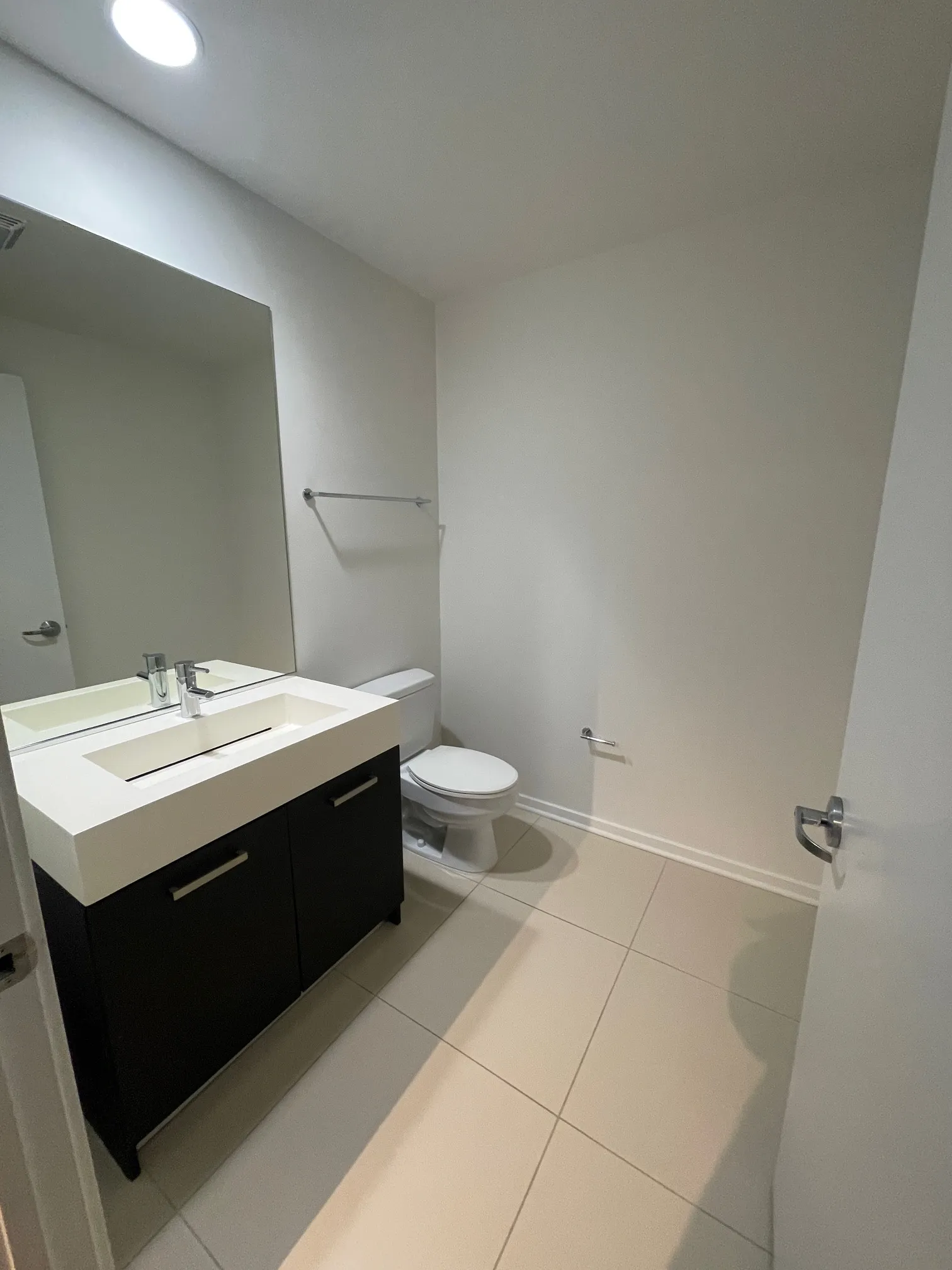 150 W Roosevelt Rd   60605 60605-unit#523-Chicago-IL