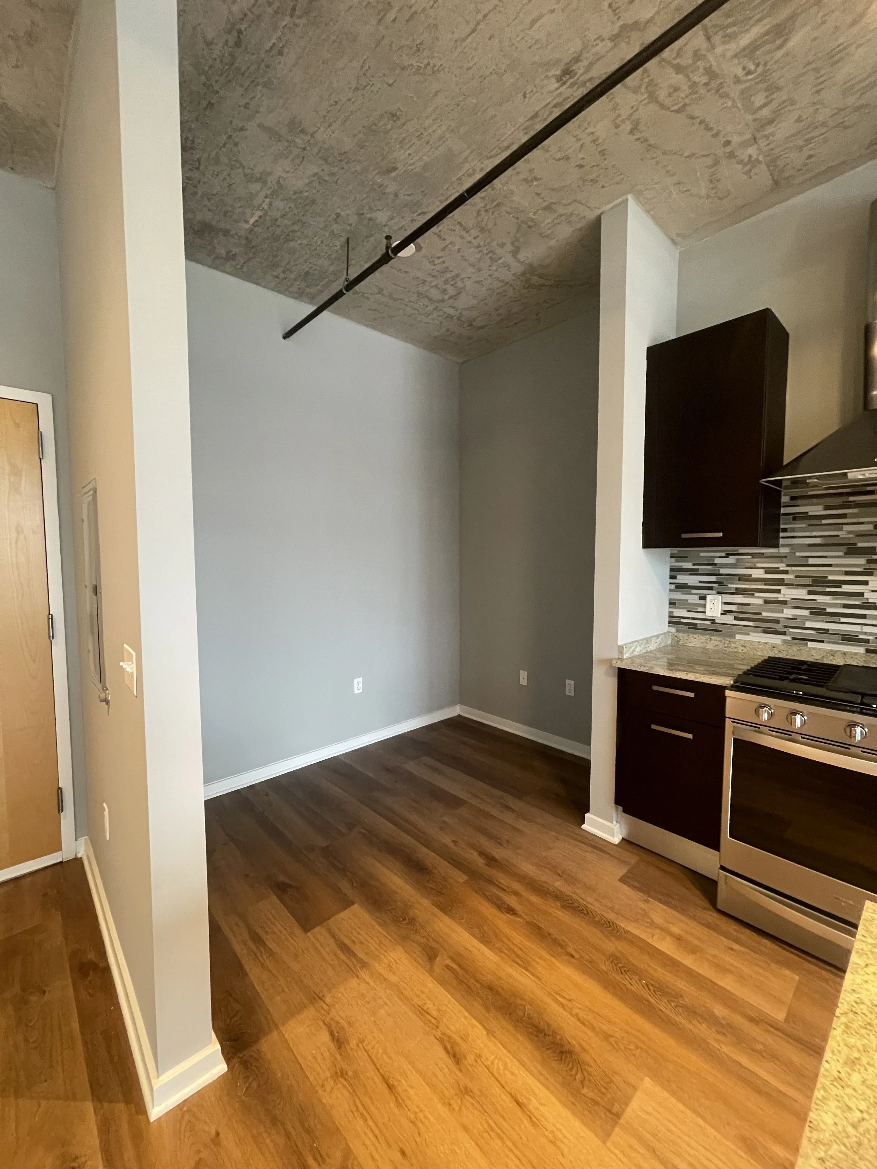 150 W Roosevelt Rd   60605 60605-unit#523-Chicago-IL