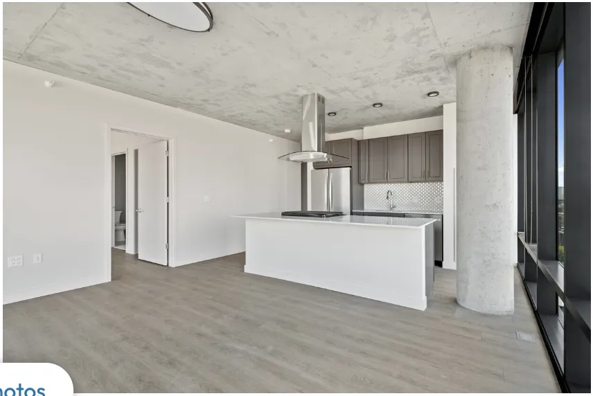 450 W Belmont Ave 60657 60657-Live450-Chicago-IL