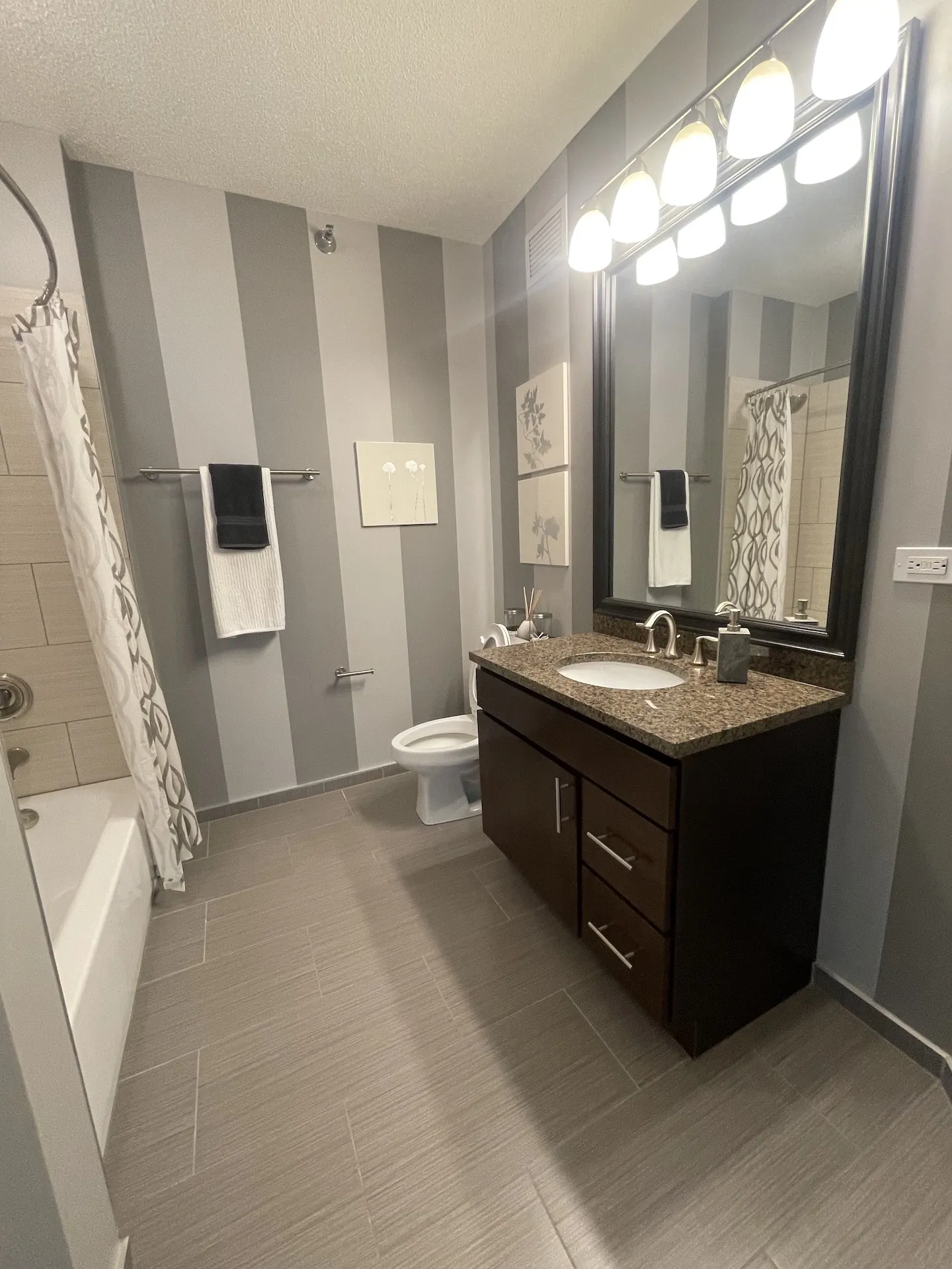 333 E Ontario St   60611 60611-unit#2602-Chicago-IL