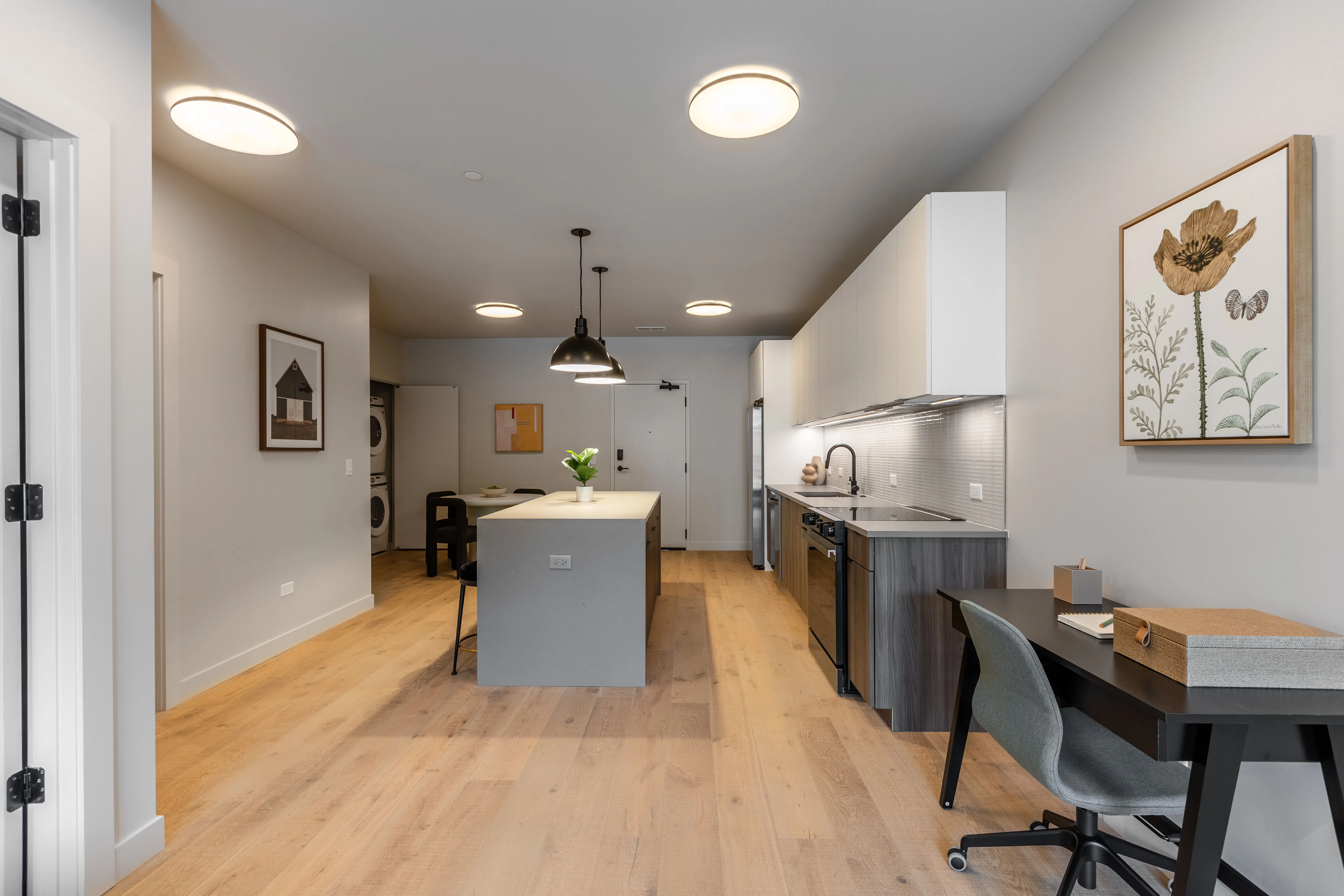 1706 Sherman Ave 60201 60201-Varsity Apartment-unit#203-Evanston-IL