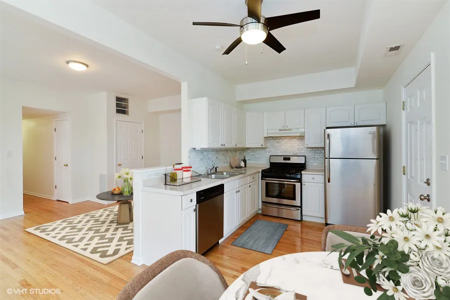 1304 N Claremont Ave   60622 60622-unit#3-Chicago-IL