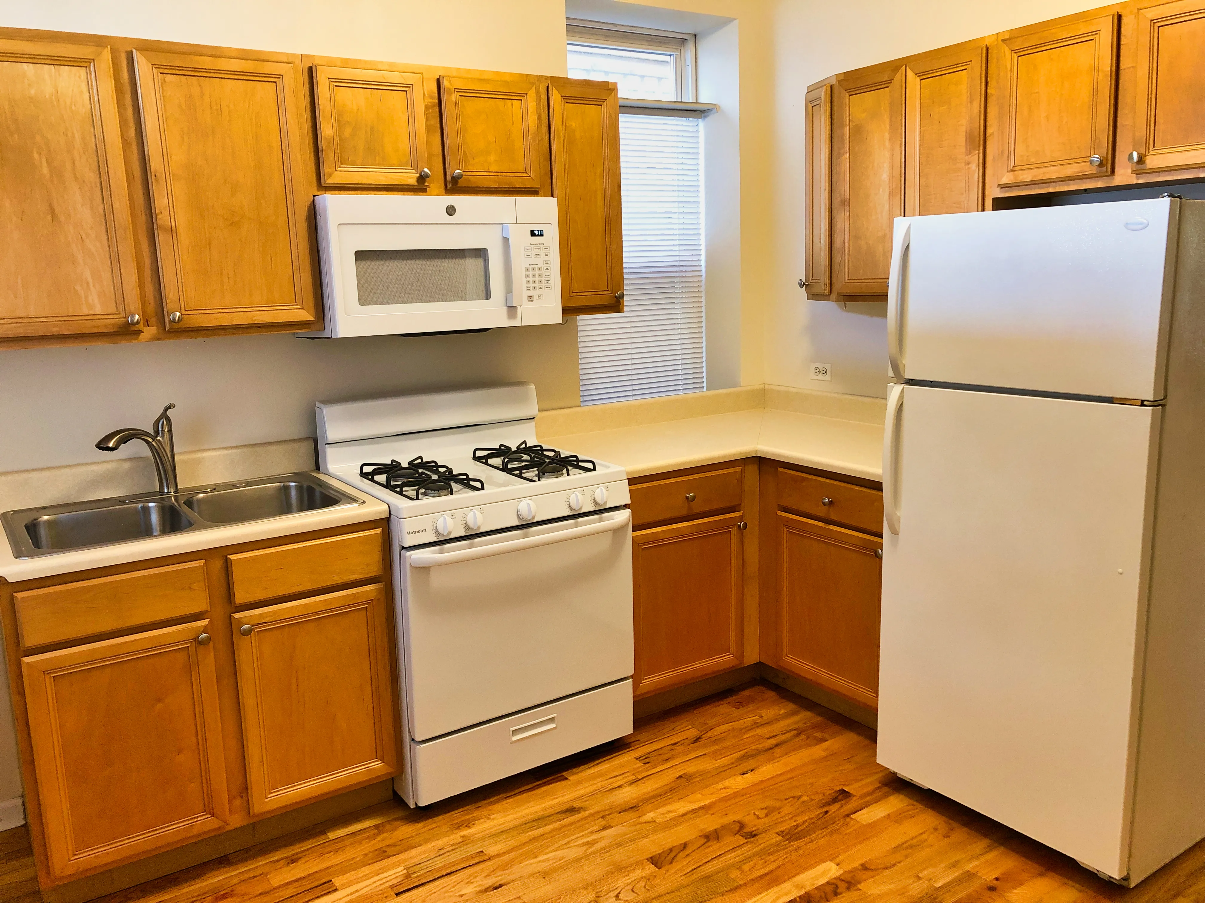 1737 W Potomac Ave   60622 60622-unit#1F-Chicago-IL