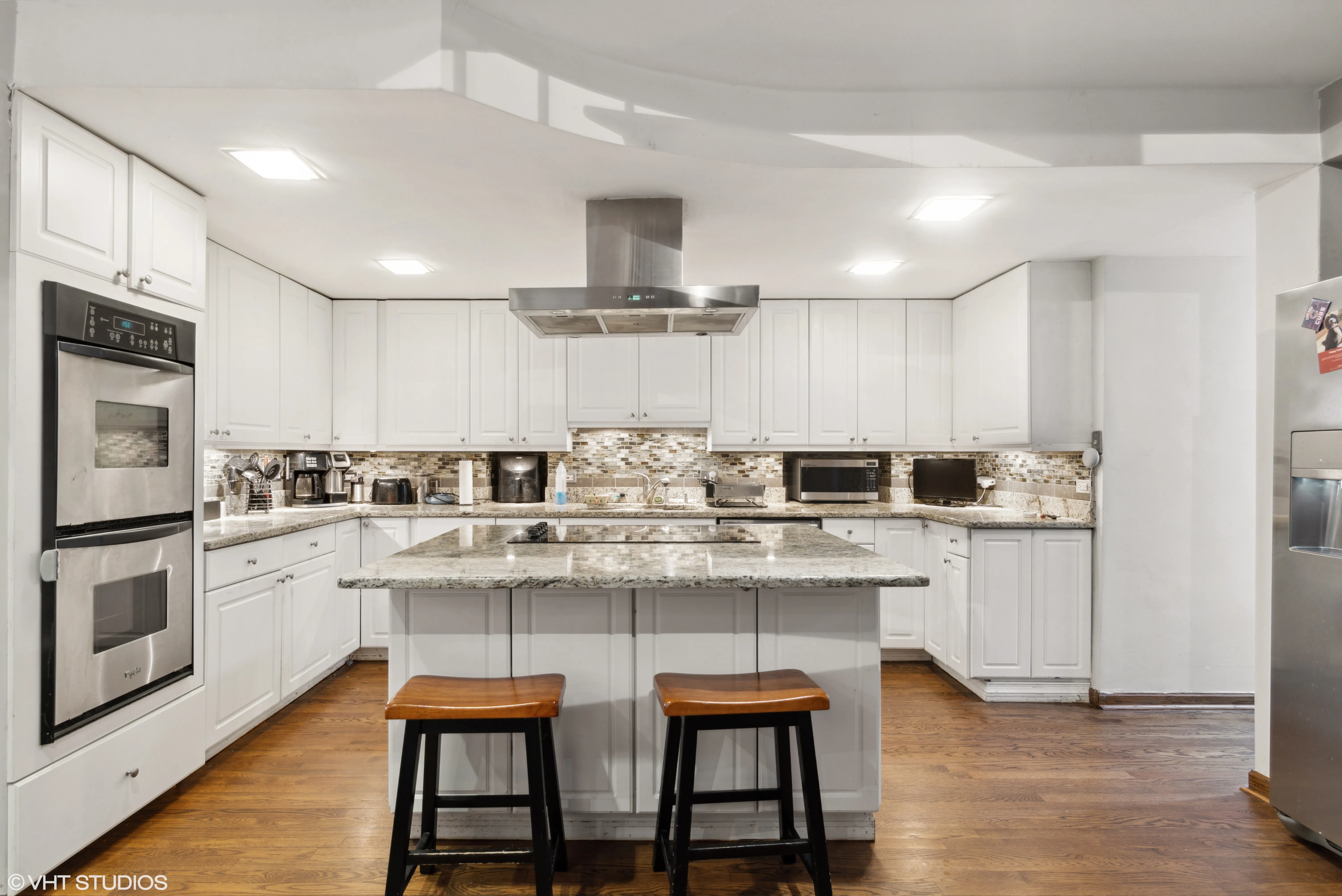 145 W BURTON PL 60610-Burton Place-unit#1-Chicago-IL