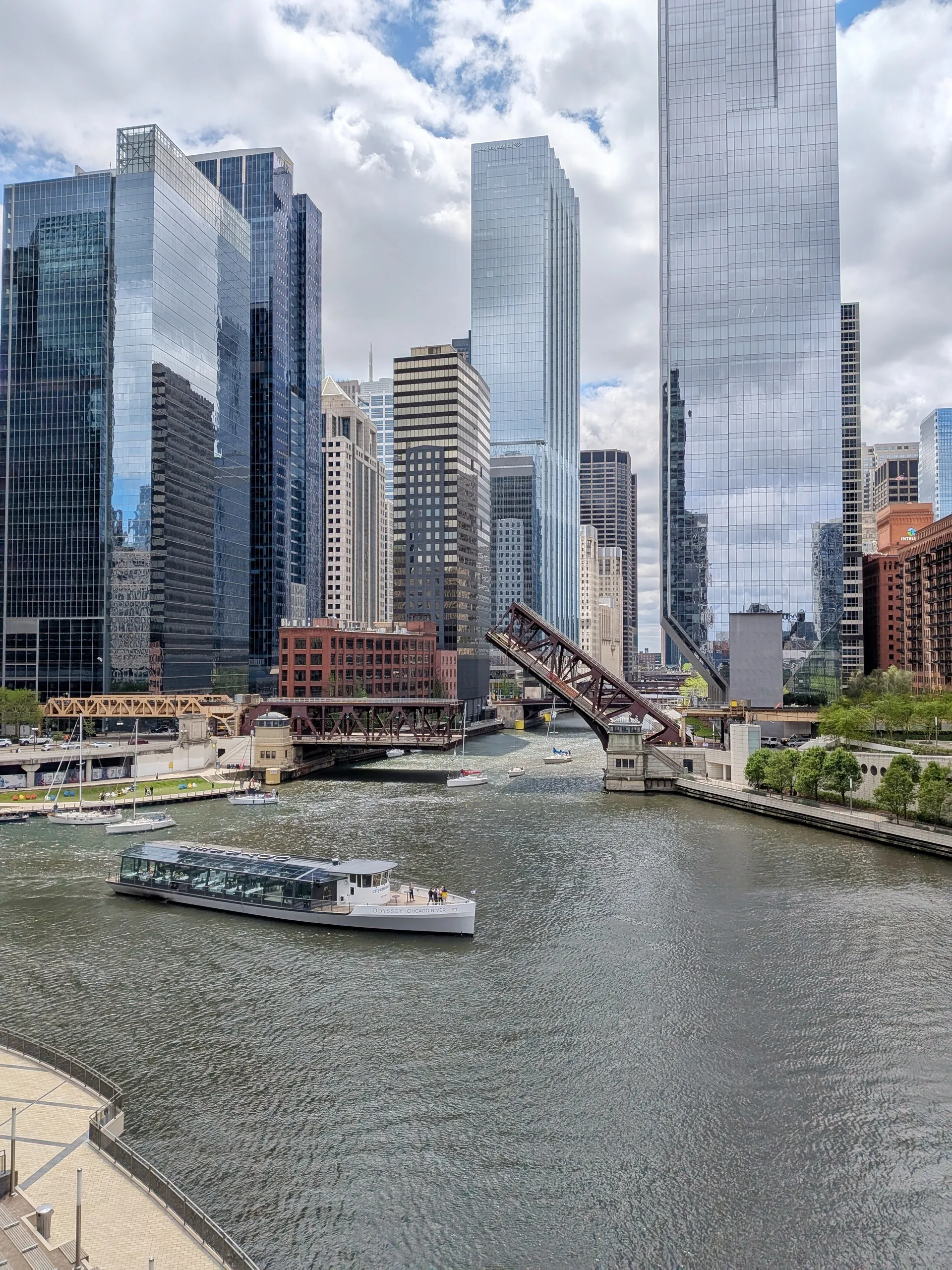  W Wolf Point Plaza   60654 60654-unit#504-Chicago-IL