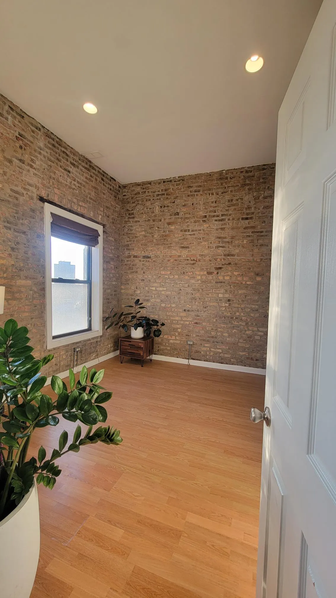  N Milwaukee Ave   60661 60642-unit#4F-Chicago-IL