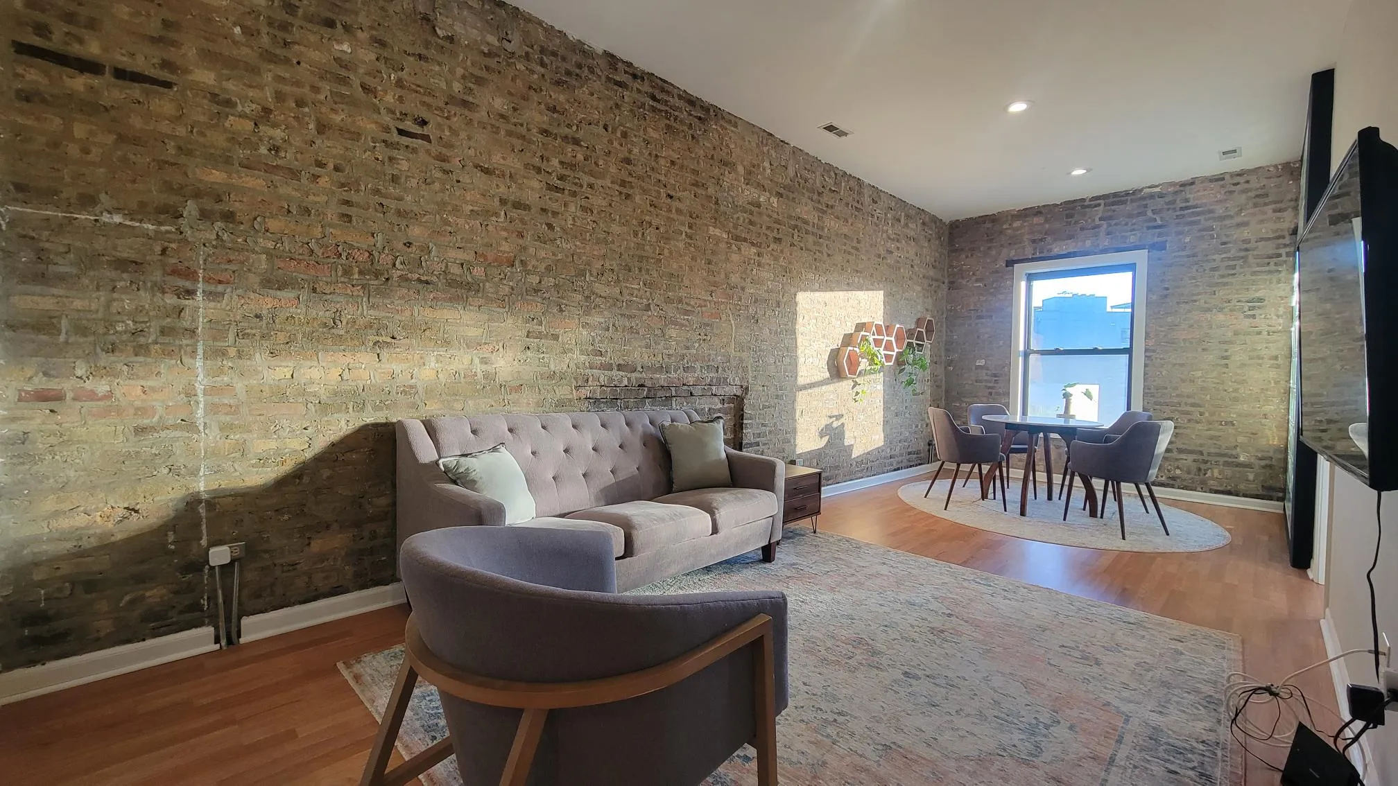  N Milwaukee Ave   60661 60642-unit#4F-Chicago-IL