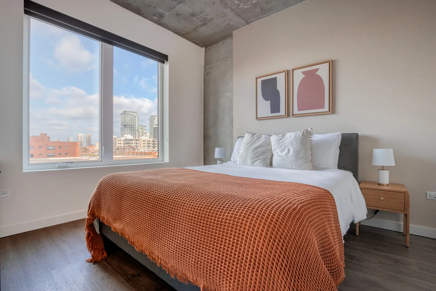 751 N Hudson Ave 60654 60654-Hugo II-unit#ID1040-Chicago-IL