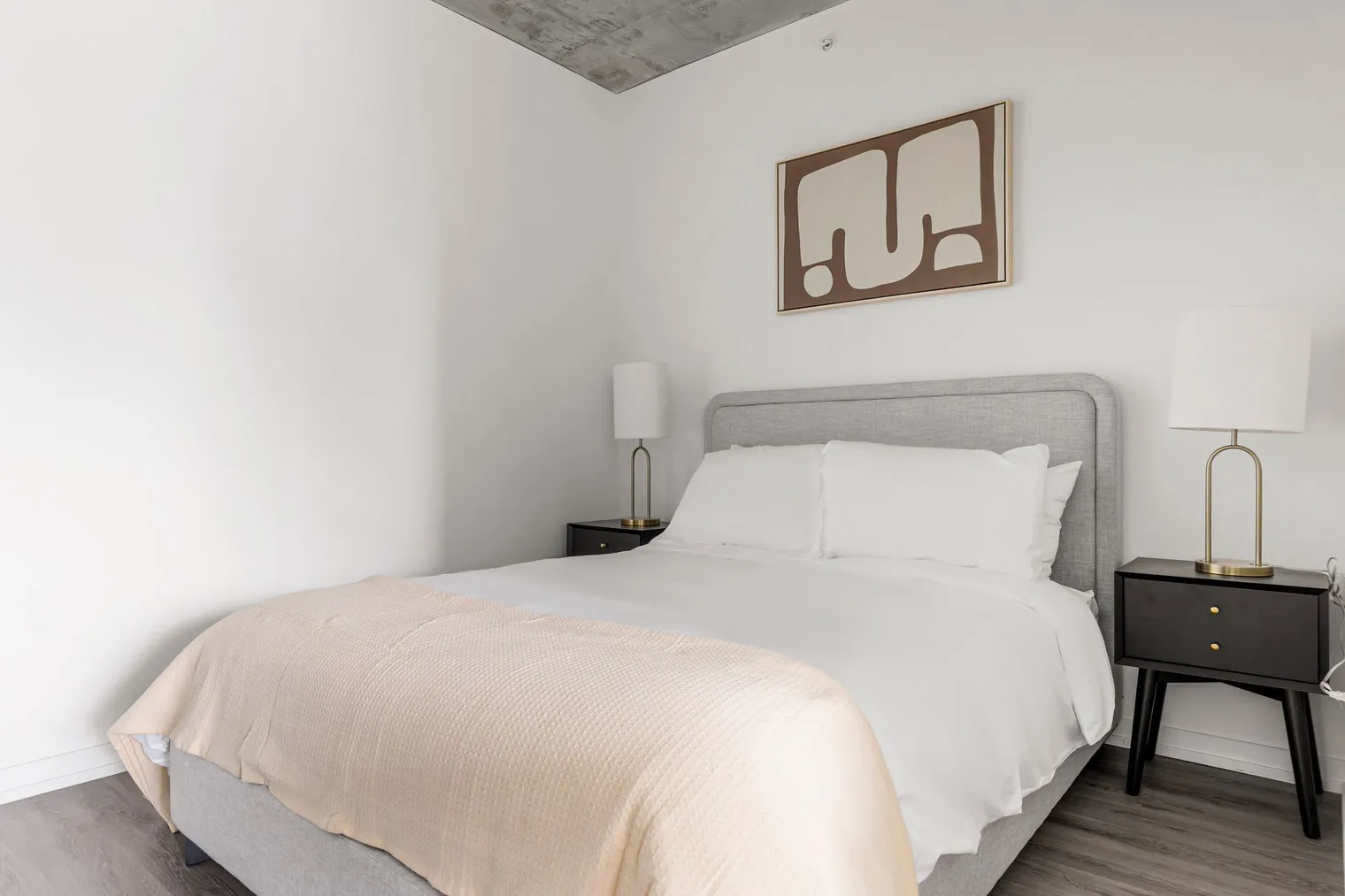 460 W Ave 60654 60654-Common 808-unit#ID1351-Chicago-IL