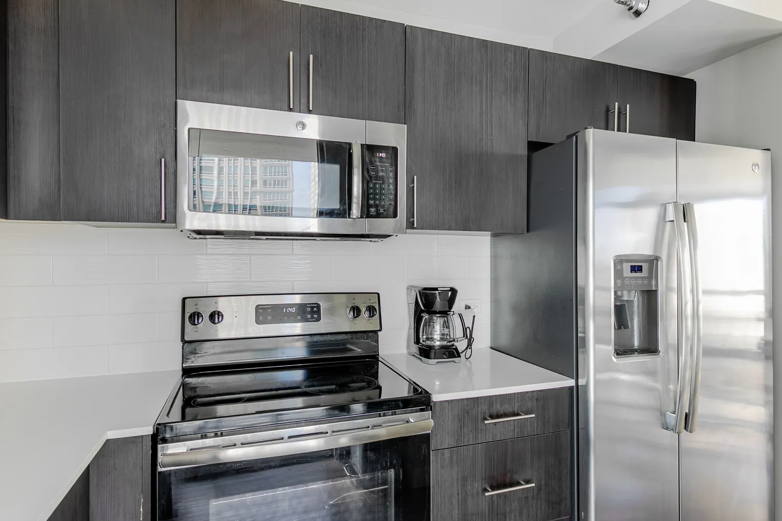 1 E Delaware Pl   60611 60611-One East Delaware-unit#ID1358-Chicago-IL