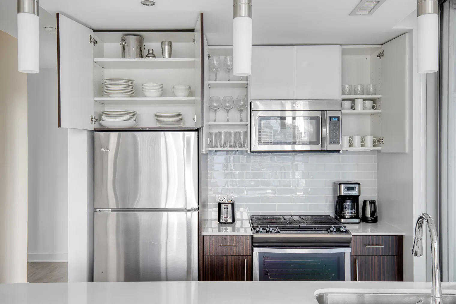 201 N Garland Ct   60601 60601- Mila-unit#ID959-Chicago-IL