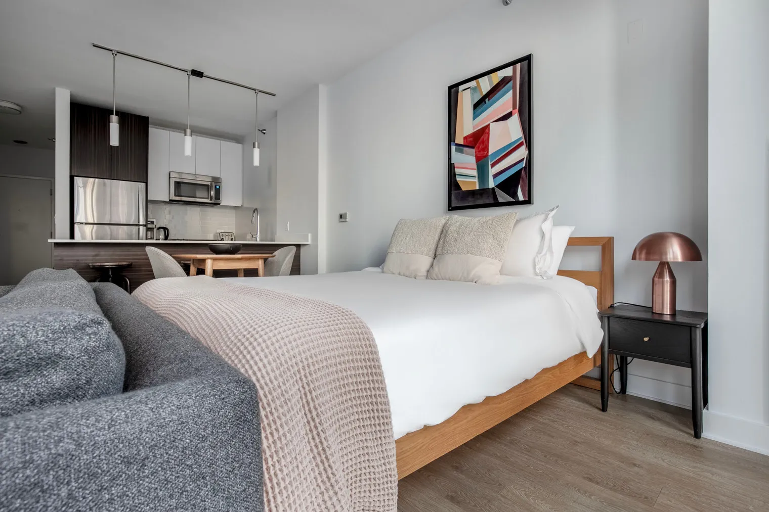 201 N Garland Ct   60601 60601- Mila-unit#ID1017-Chicago-IL