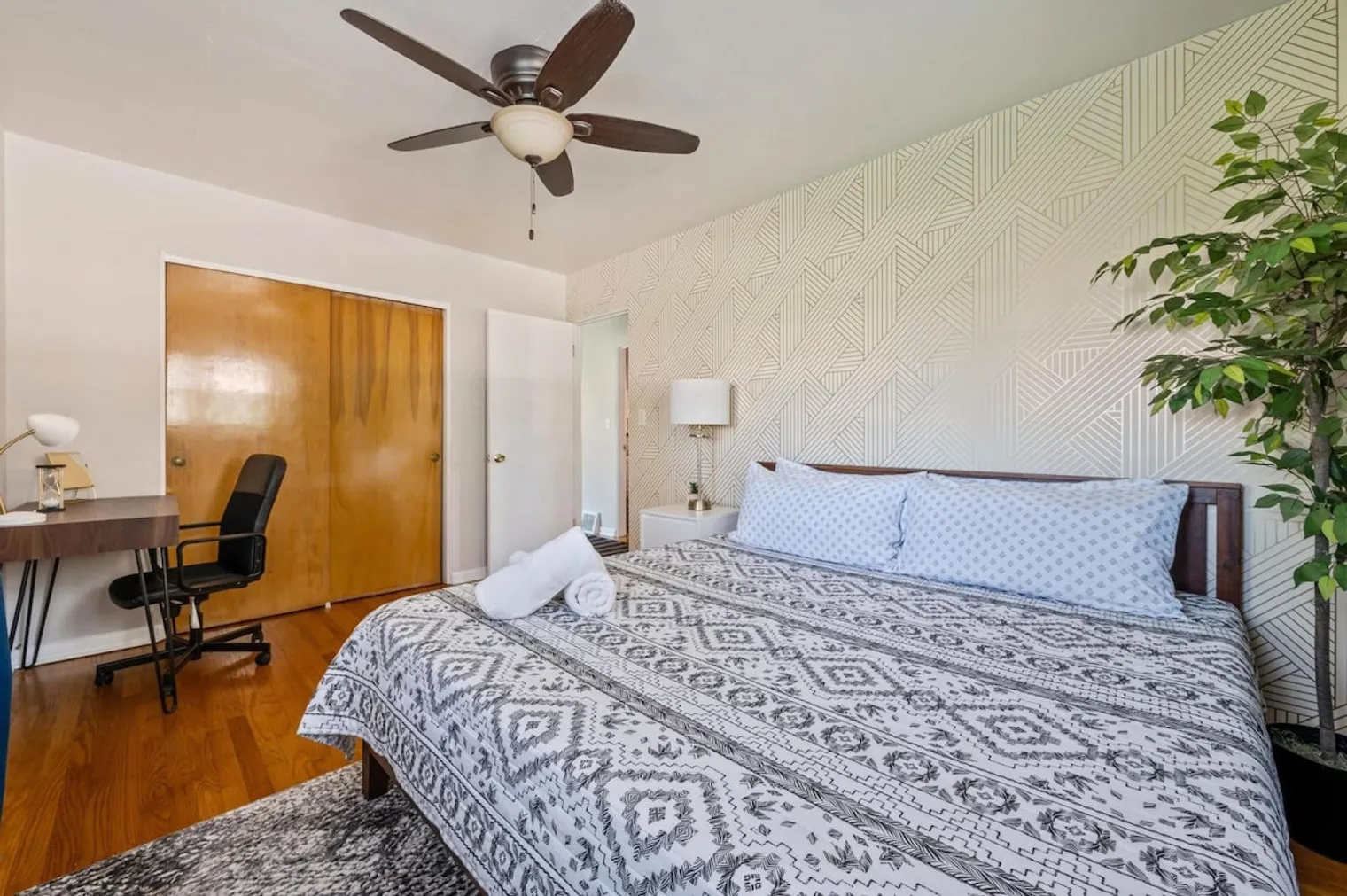 30 W Burlington Ave   60559 60559-Building West Burlington Avenue-unit#ID1026700P-Westmont-IL