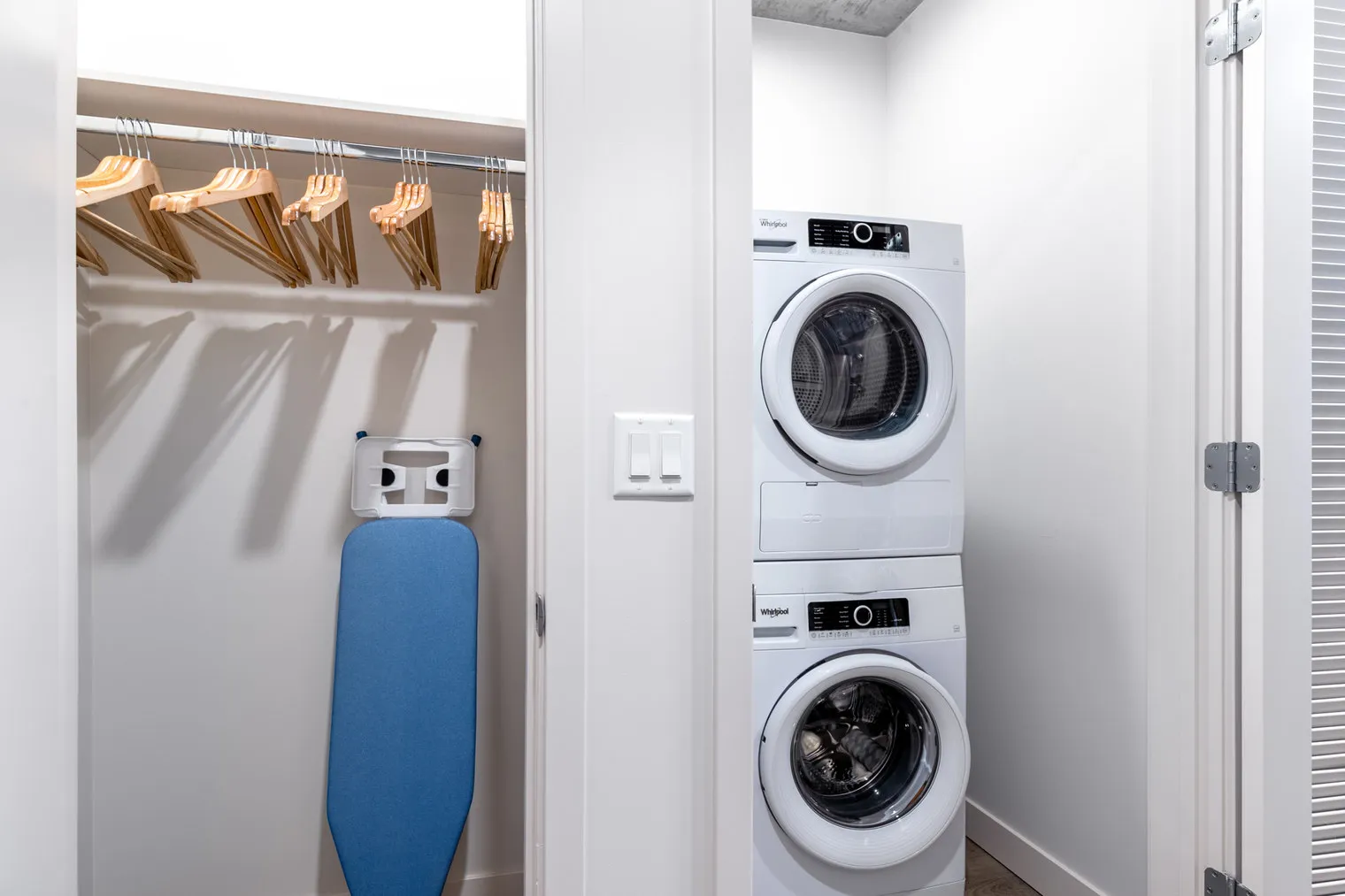 450 W Belmont Ave 60657 60657-Four50 -unit#ID202-Chicago-IL