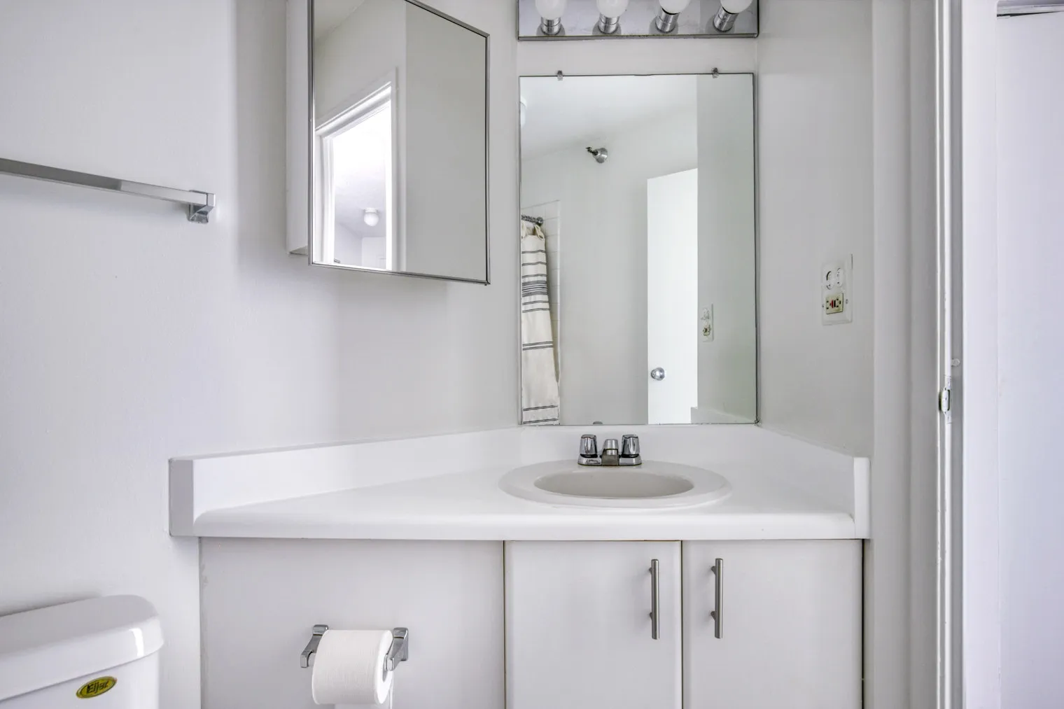 445 E Ohio St   60611 60611-Lake Shore Plaza-unit#ID450-Chicago-IL
