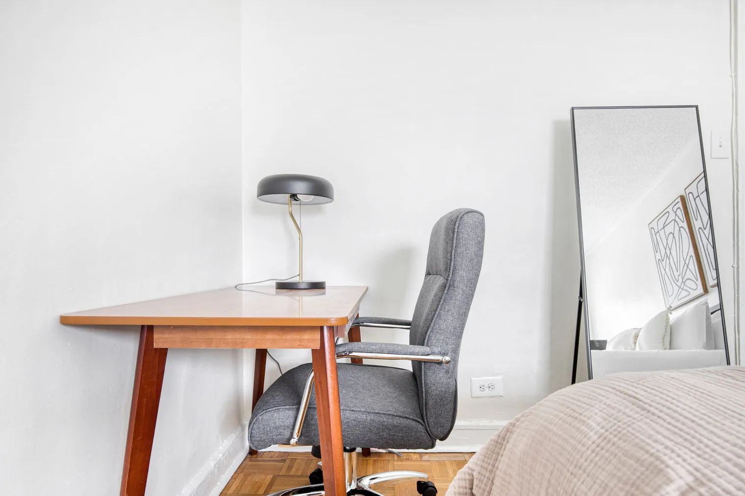 1400 N Lake Shore Dr   60610 60610-The Deco-unit#ID551-Chicago-IL