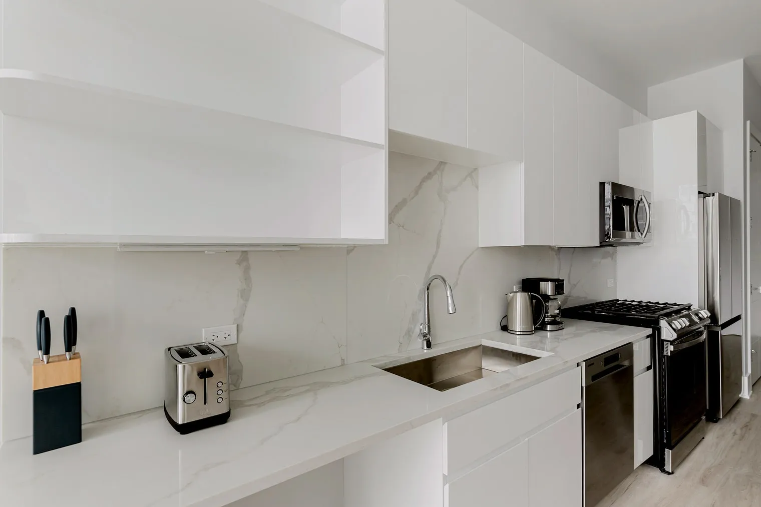 812 W Adams St   60607 60607-812 Adams-unit#ID1254-Chicago-IL