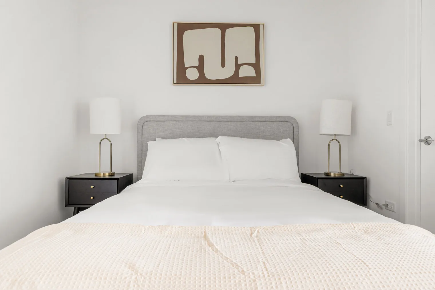 460 W Ave 60654 60654-Common 808-unit#ID1351-Chicago-IL