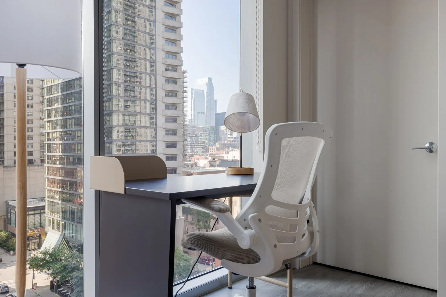 8 E Huron St   60611 60611-8 East Huron-unit#ID971-Chicago-IL