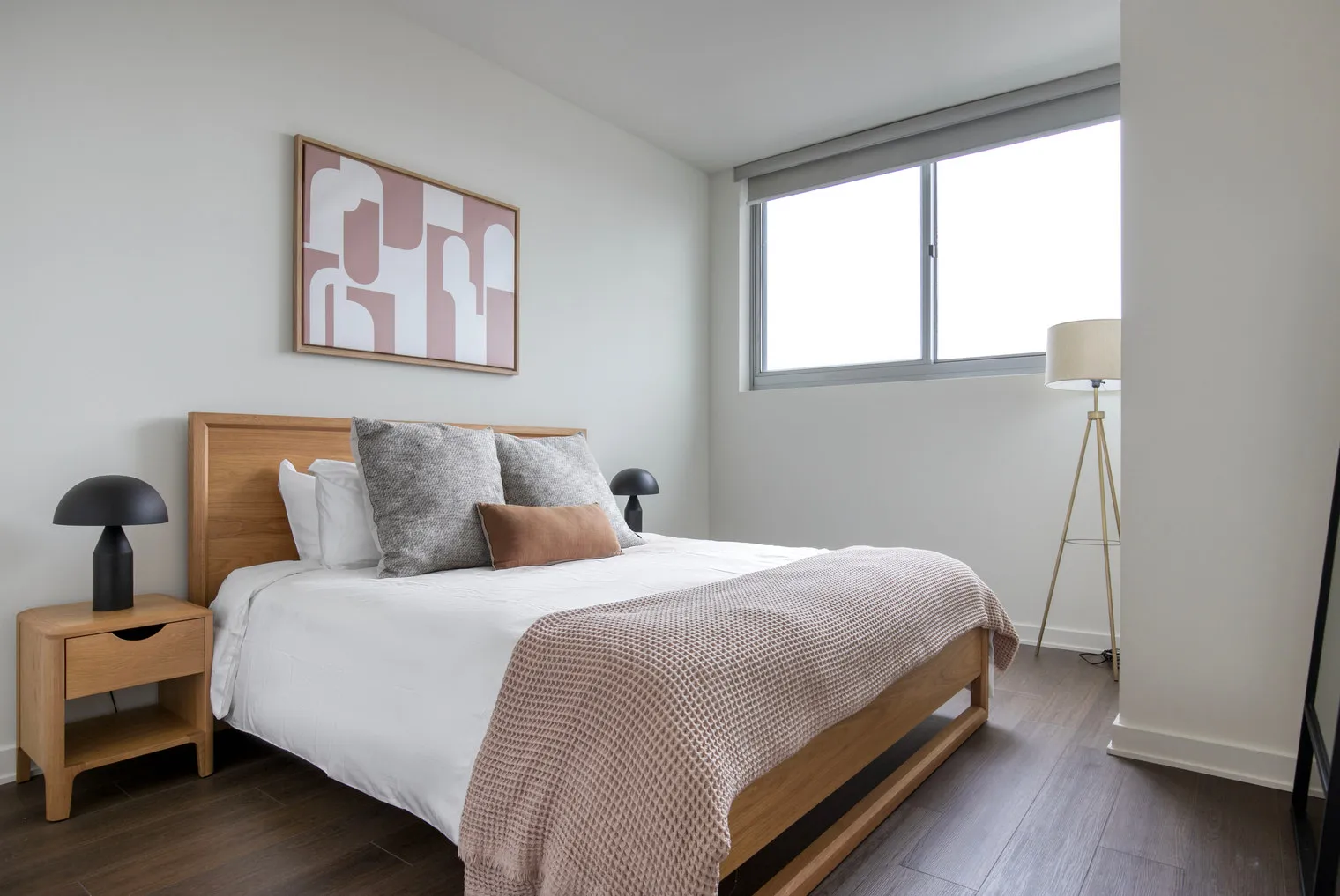 910 W Huron St   60642 60642-Mondial-unit#id1023-Chicago-IL