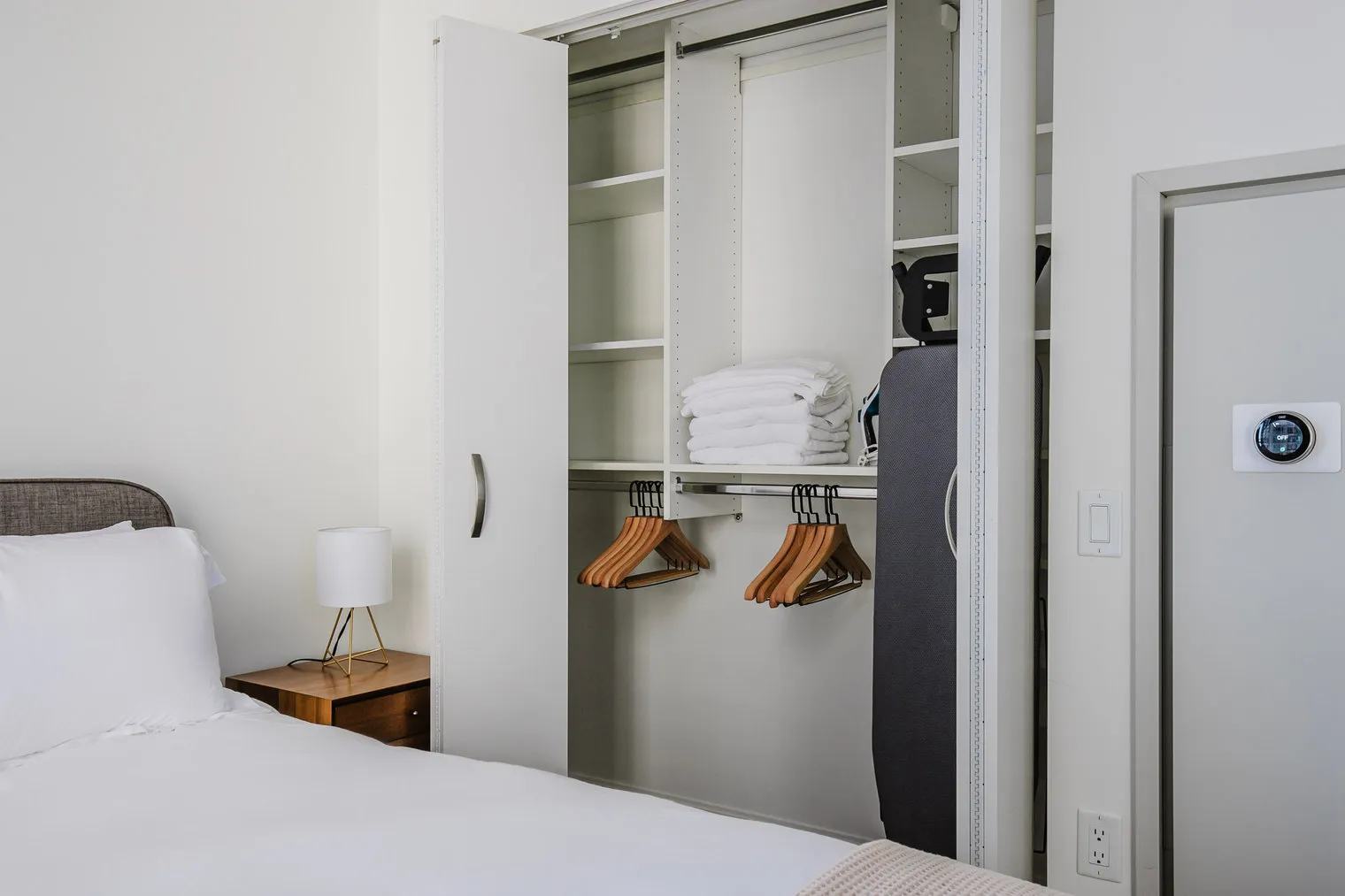 500 N Lake Shore Dr   60611 60611-500 Lake Shore-unit#ID1124-Chicago-IL