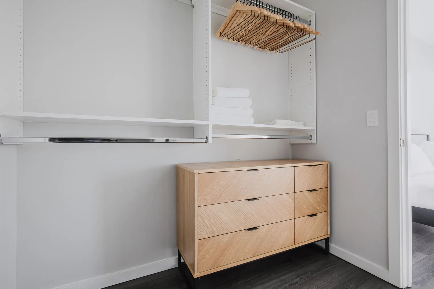 5252 S Cornell Ave   60615 60615-5252 Apartments-unit#ID1157-Chicago-IL