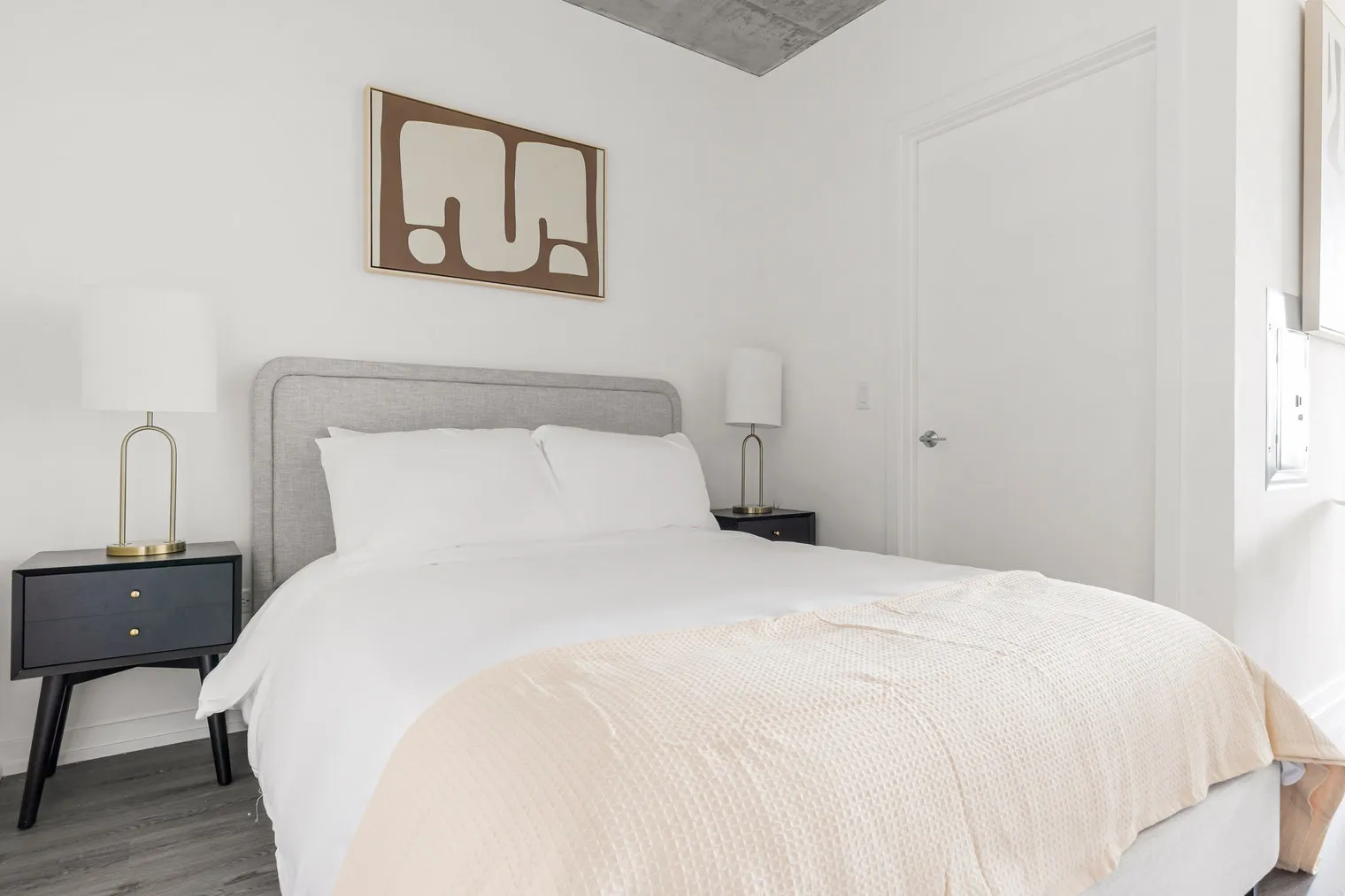 460 W Ave 60654 60654-Common 808-unit#ID1351-Chicago-IL