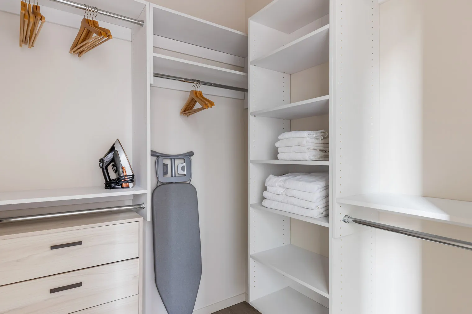 8 E Huron St   60611 60611-8 East Huron-unit#ID971-Chicago-IL